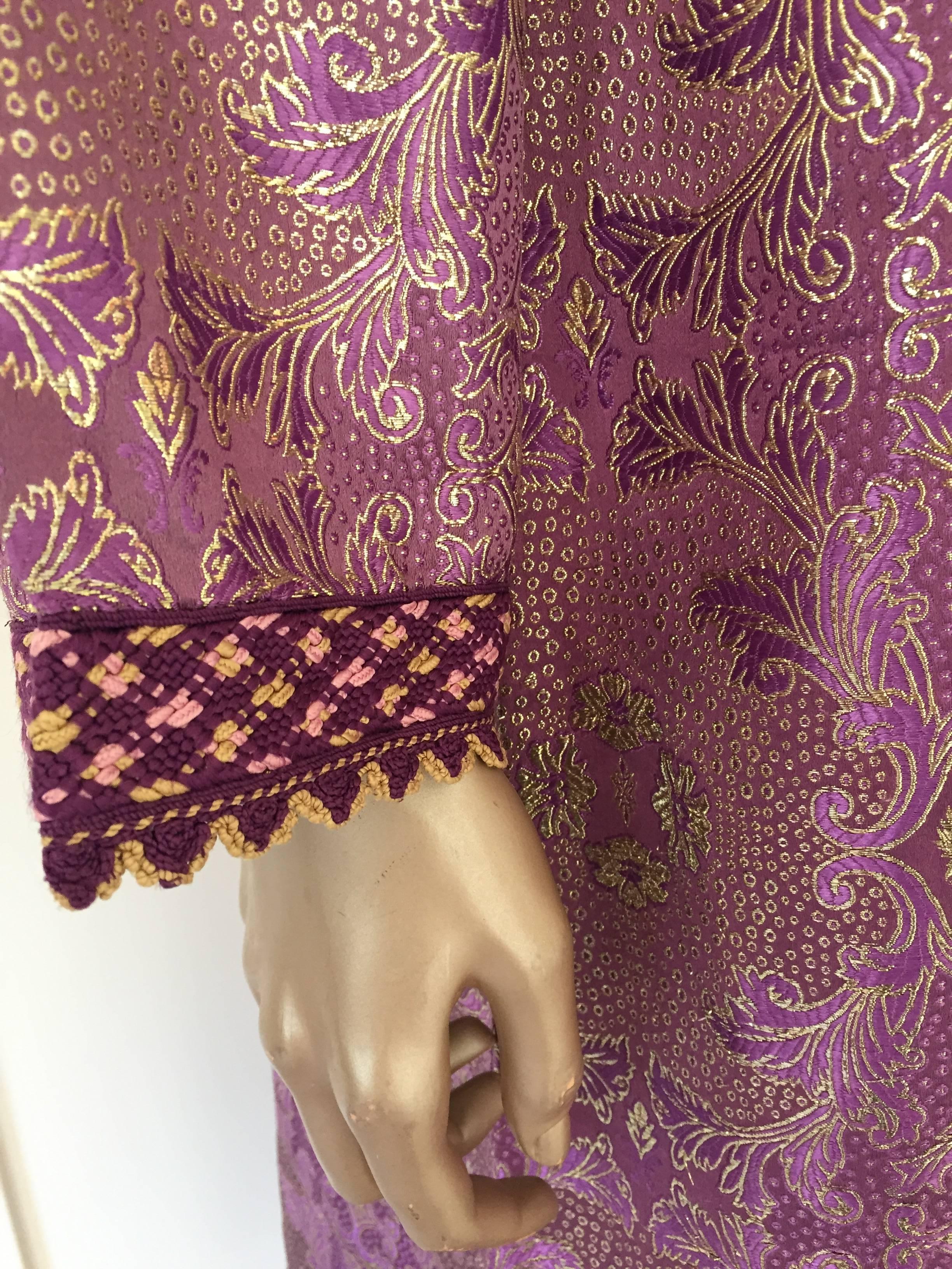 Moroccan Caftan, Purple Color Lame Kaftan Size M to L 1