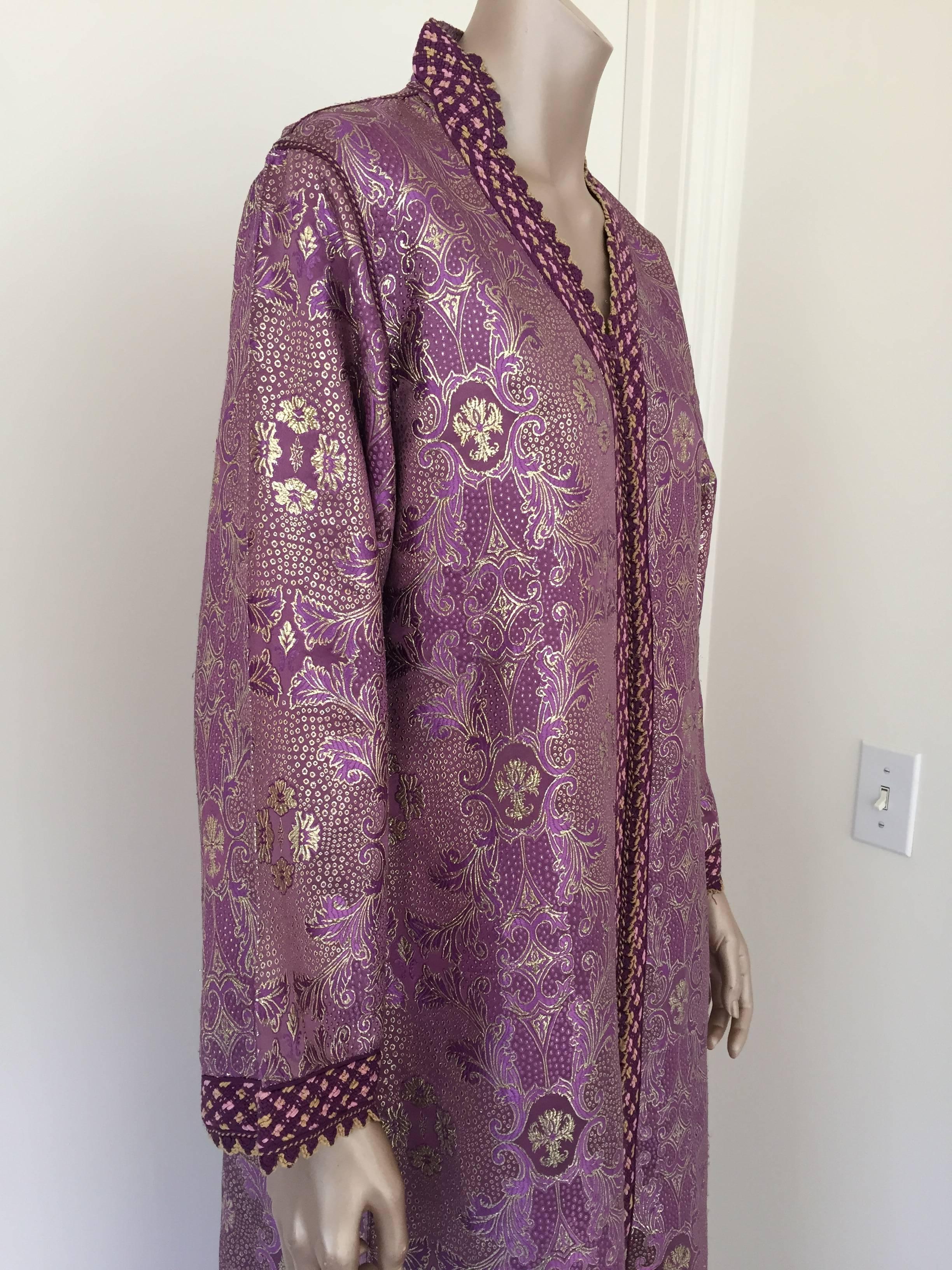 20th Century Moroccan Caftan, Purple Color Lame Kaftan Size M to L