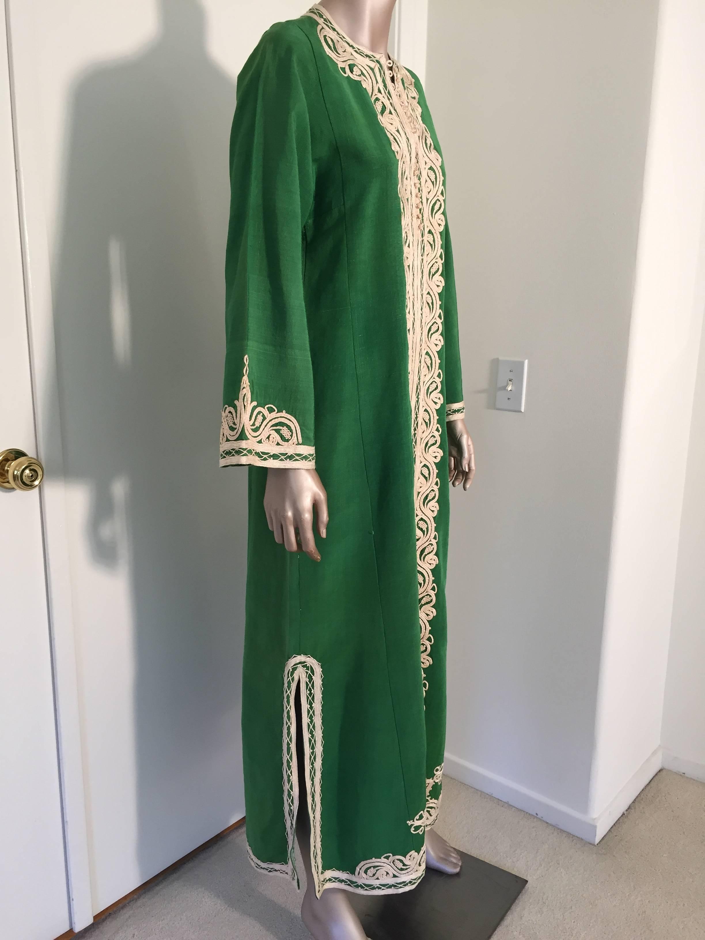 emerald green kaftan