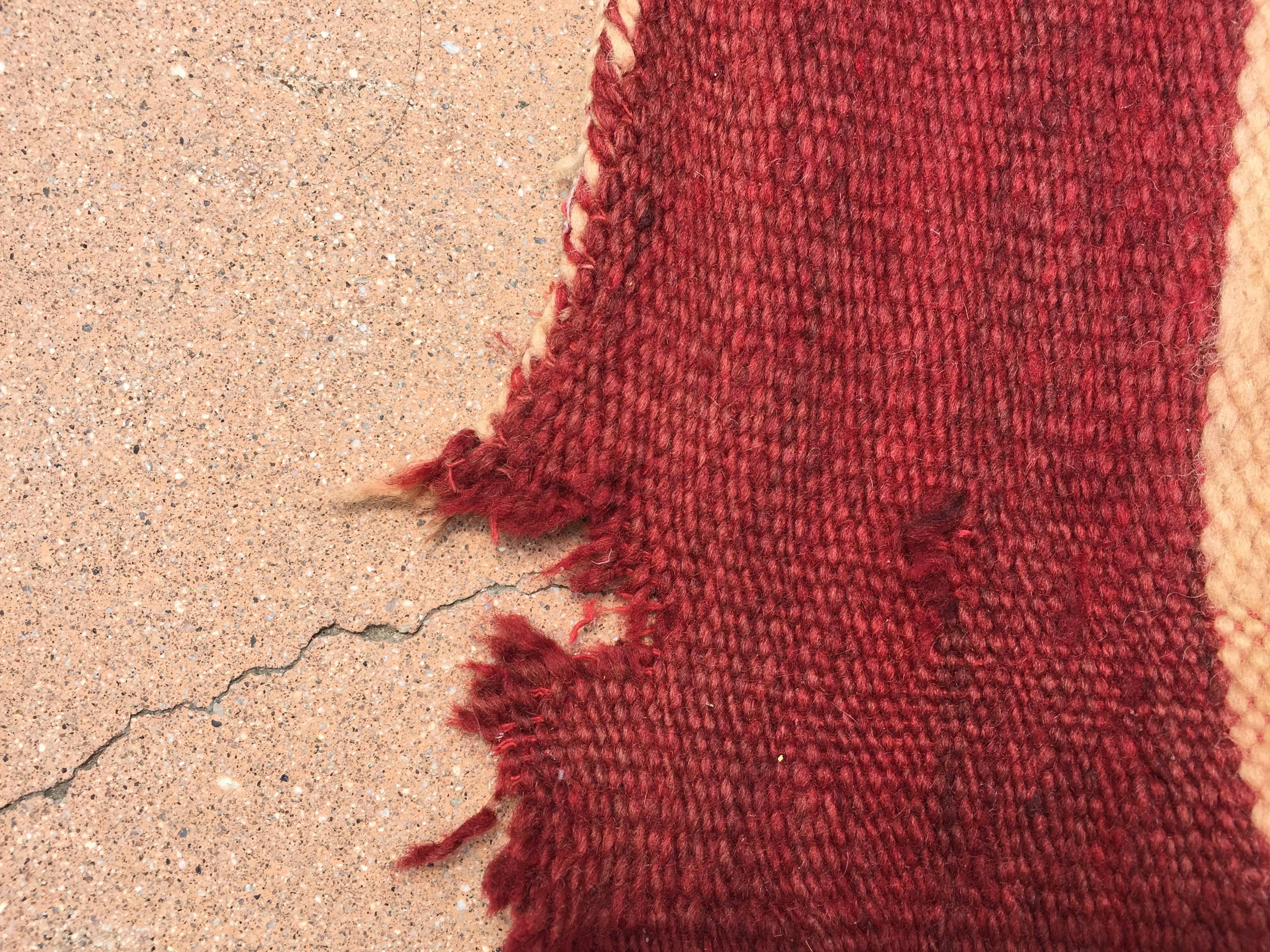 Marokkanischer flachgewebter Vintage-Teppich im Zustand „Gut“ im Angebot in North Hollywood, CA