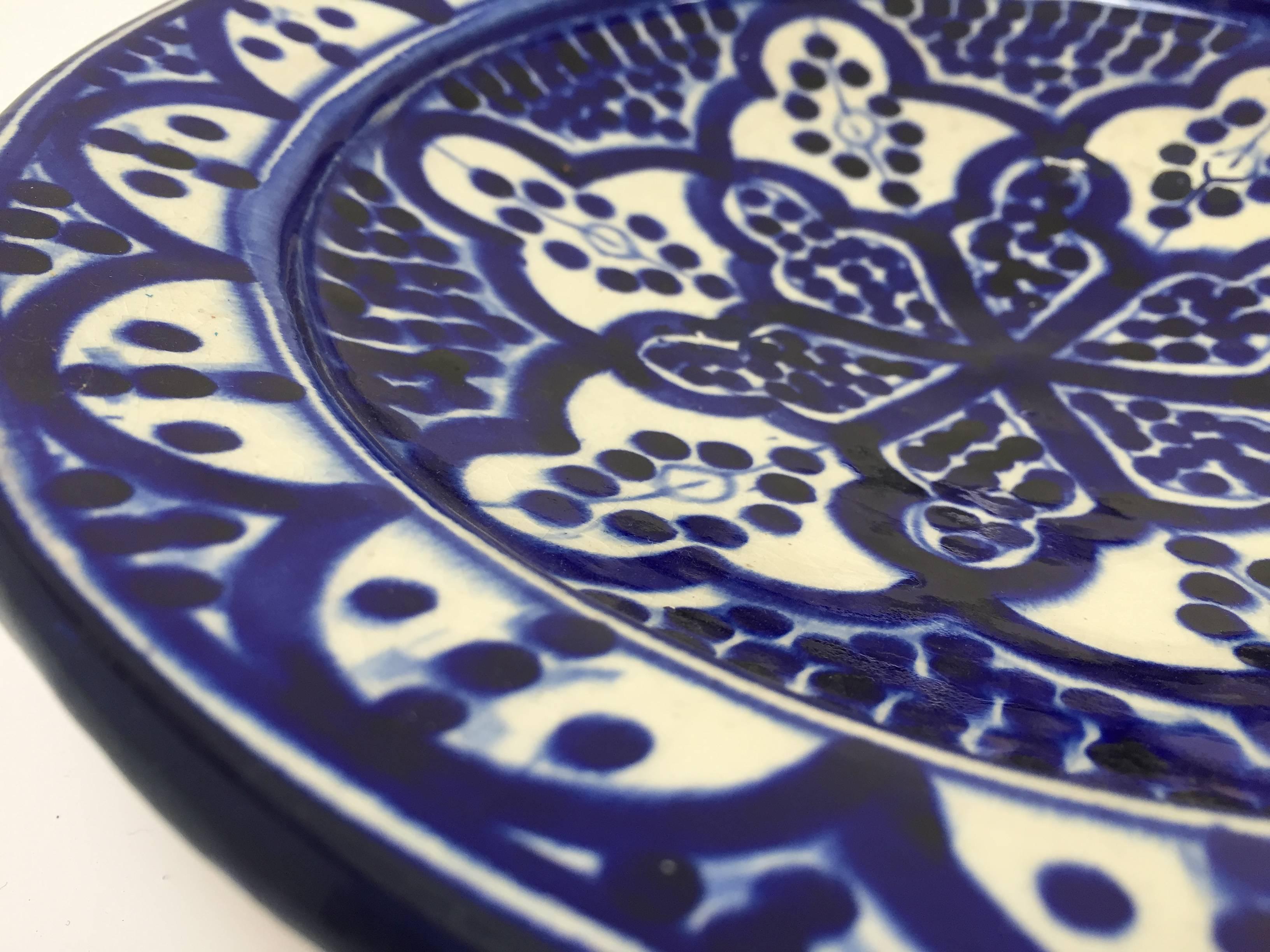 Moroccan Blue and White Handcrafted Ceramic Plate In Excellent Condition In North Hollywood, CA