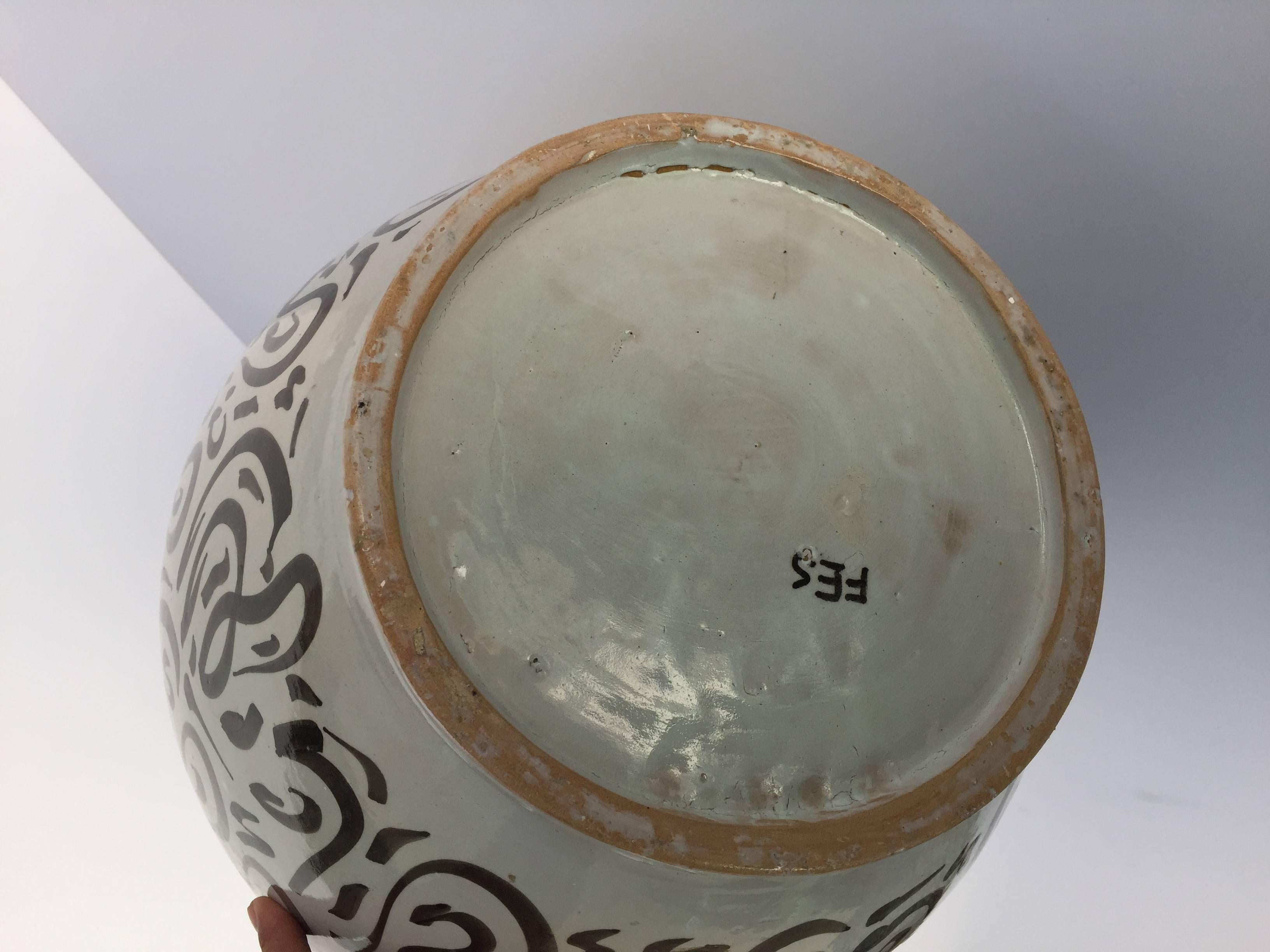 20th Century Large Moroccan Glazed Ceramic Vase from Fez with Arabic Calligraphy Writing For Sale
