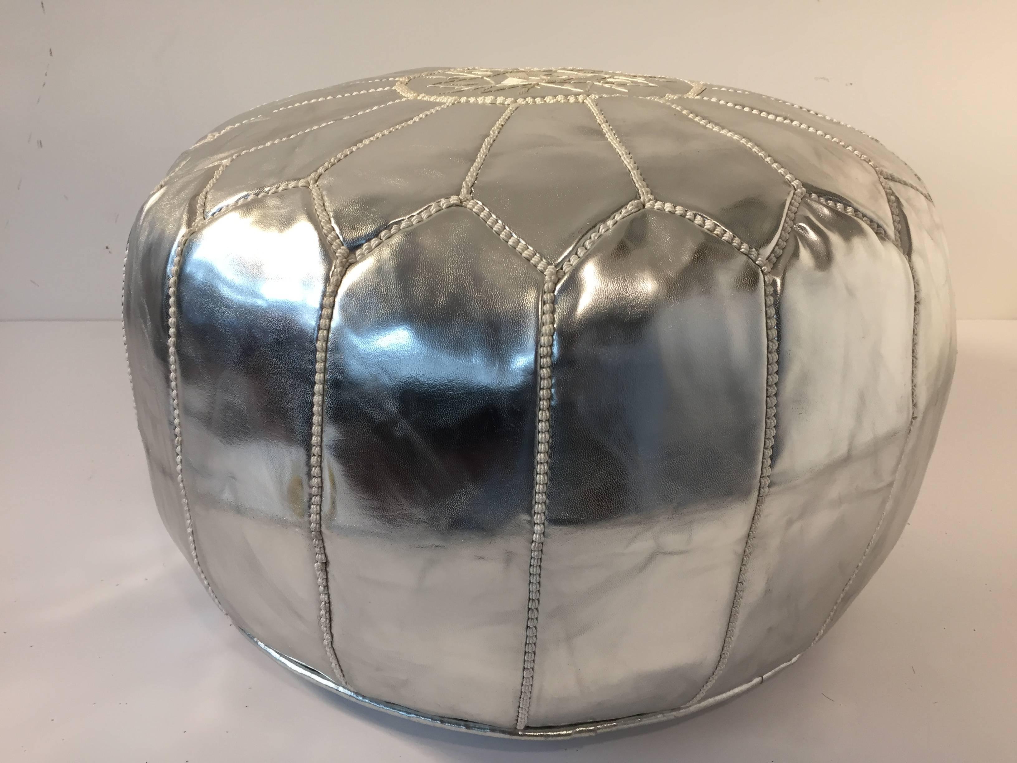 Moroccan Silver Hand Tooled Round Pouf Ottoman In Good Condition For Sale In North Hollywood, CA