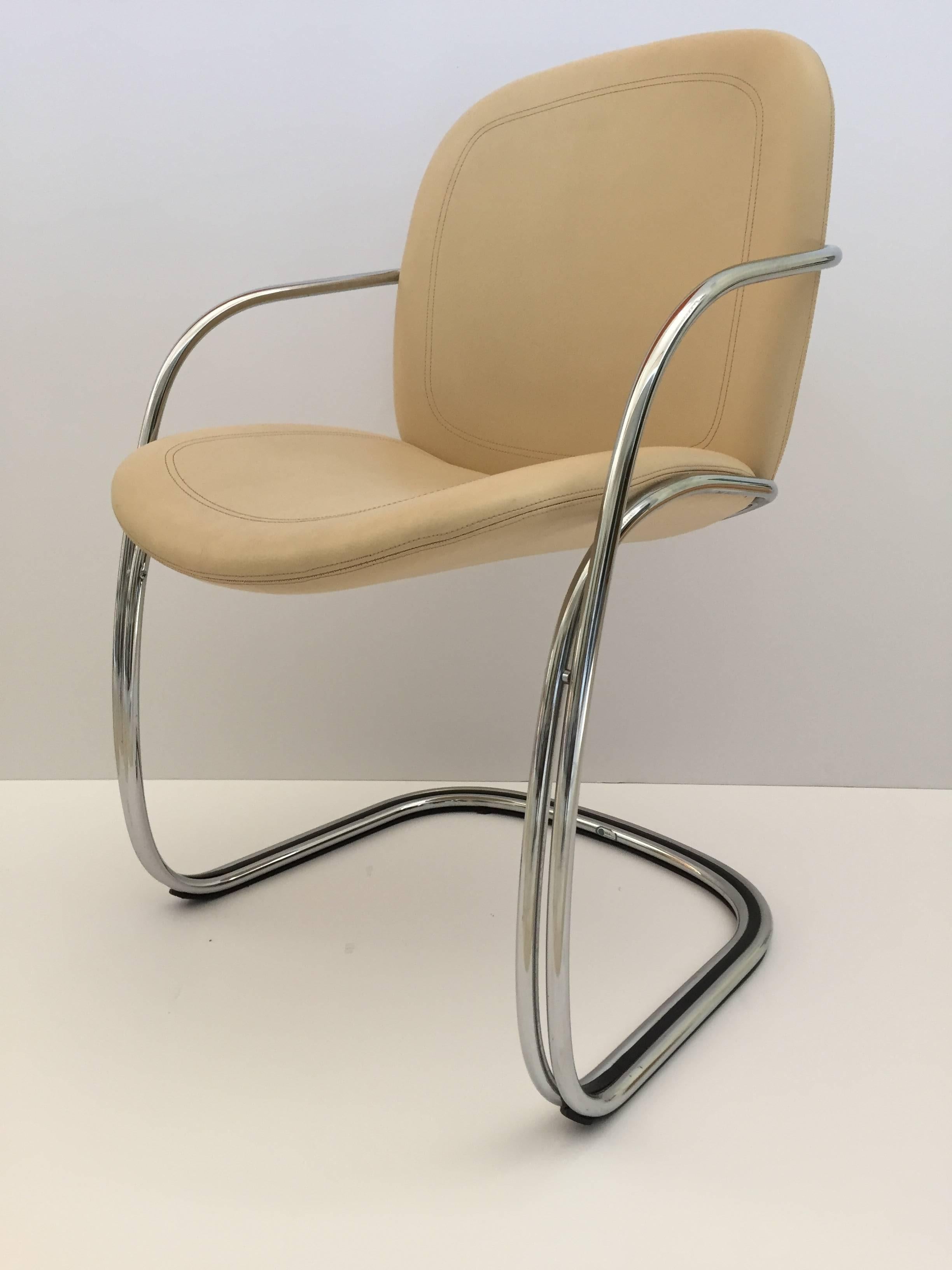 Gastone Rinaldi chrome and beige leather armchairs, set of four.
Gastone Rinaldi for RIMA, circa 1970s, he designed a number of metal chairs for RIMA, the company his father had established in 1916.
Gastone Rinaldi was an architect and designer from