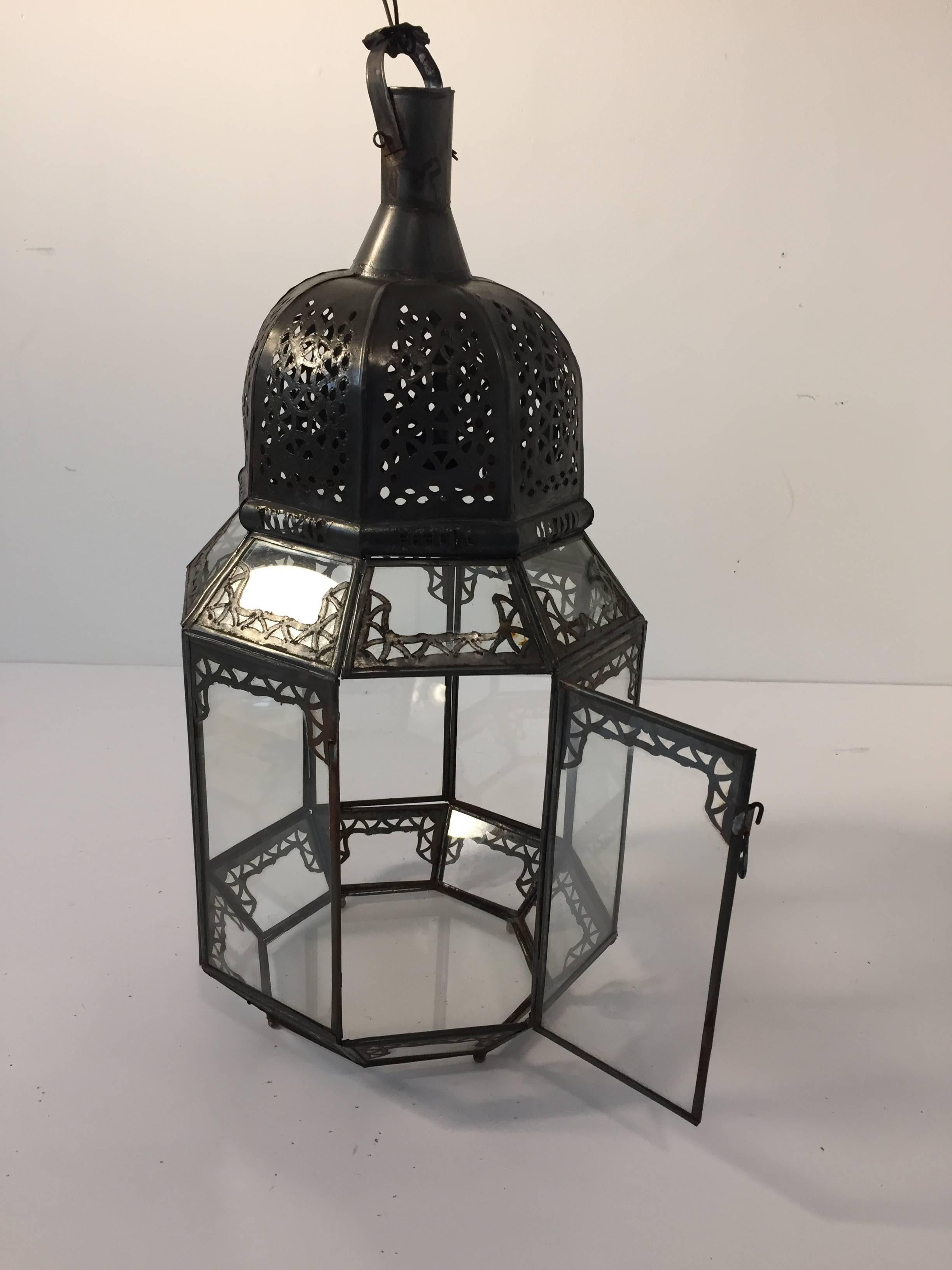Vintage Moroccan Moorish Octagonal Metal and Glass Candle Lantern For Sale 1