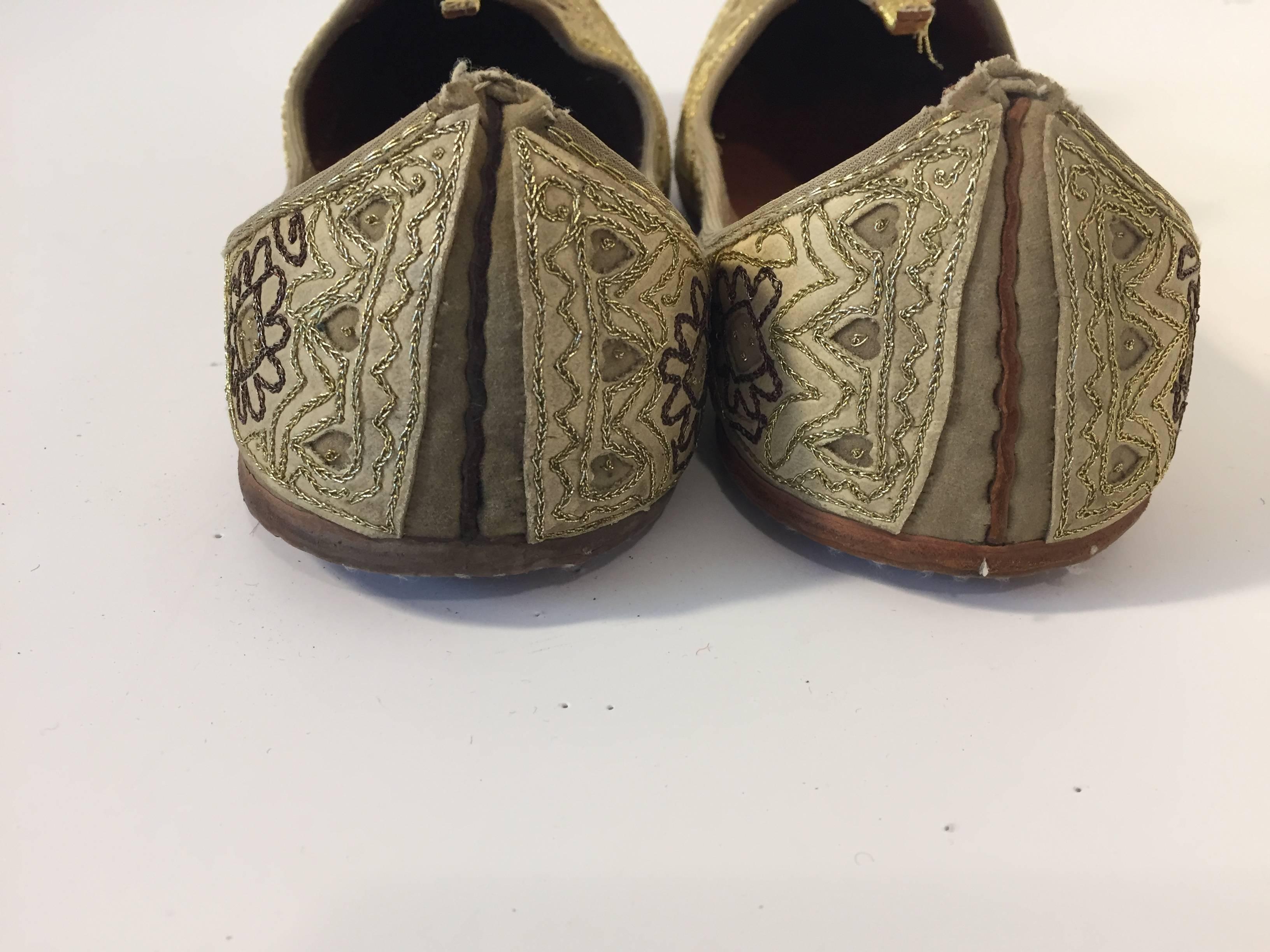 Agra Handcrafted Moorish Arabian Embroidered Slippers Shoes