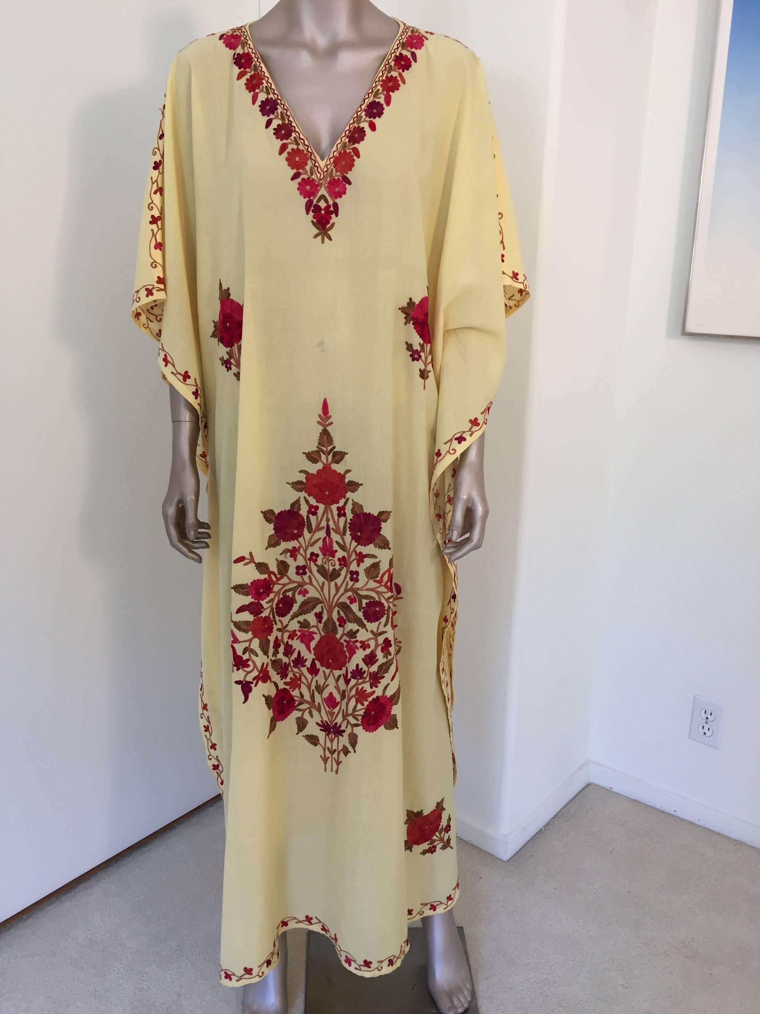 Moroccan Bohemian Summer Caftan In Good Condition In North Hollywood, CA