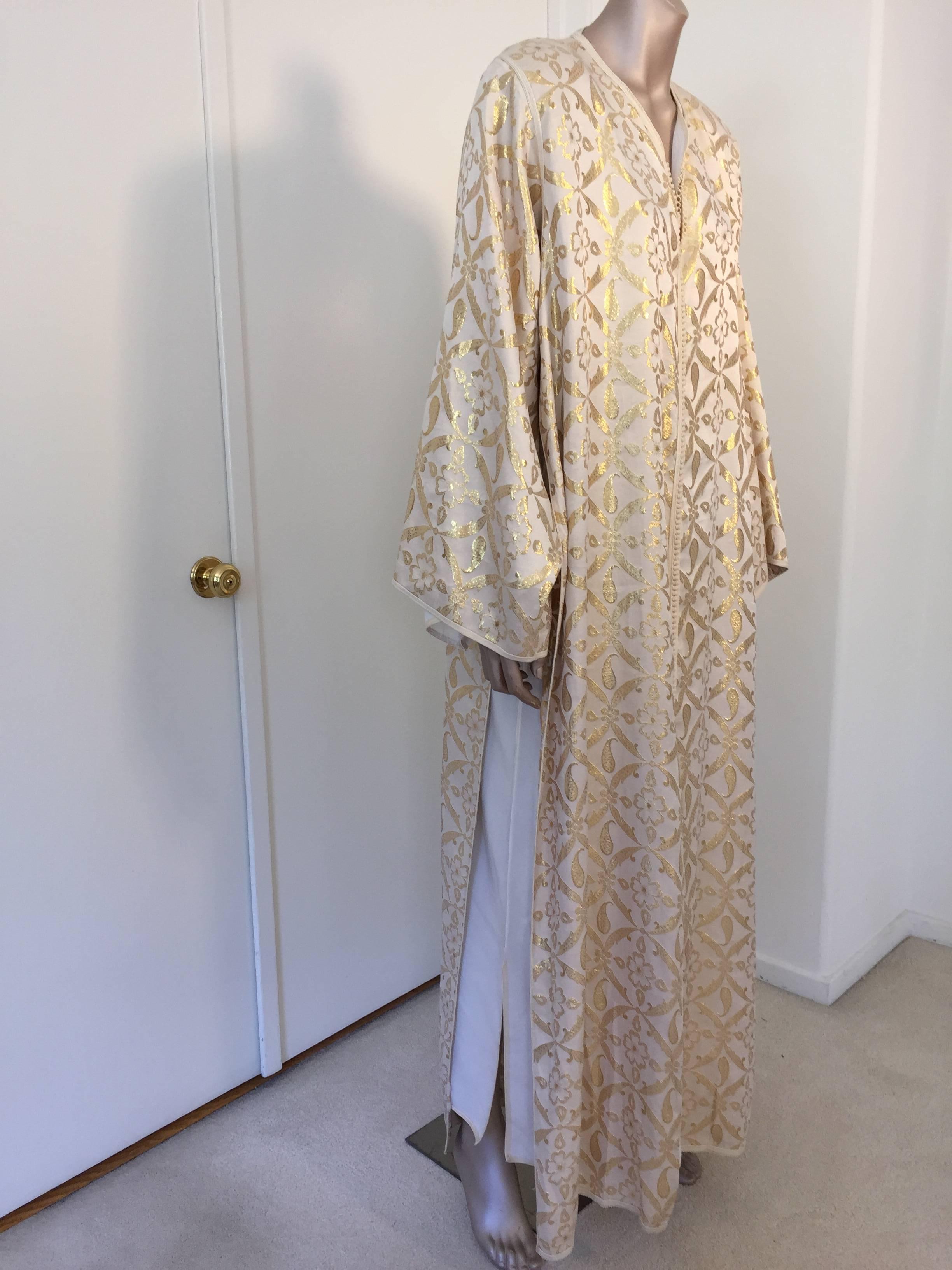 Moroccan Gold Silk Brocade Caftan Set In Excellent Condition In North Hollywood, CA