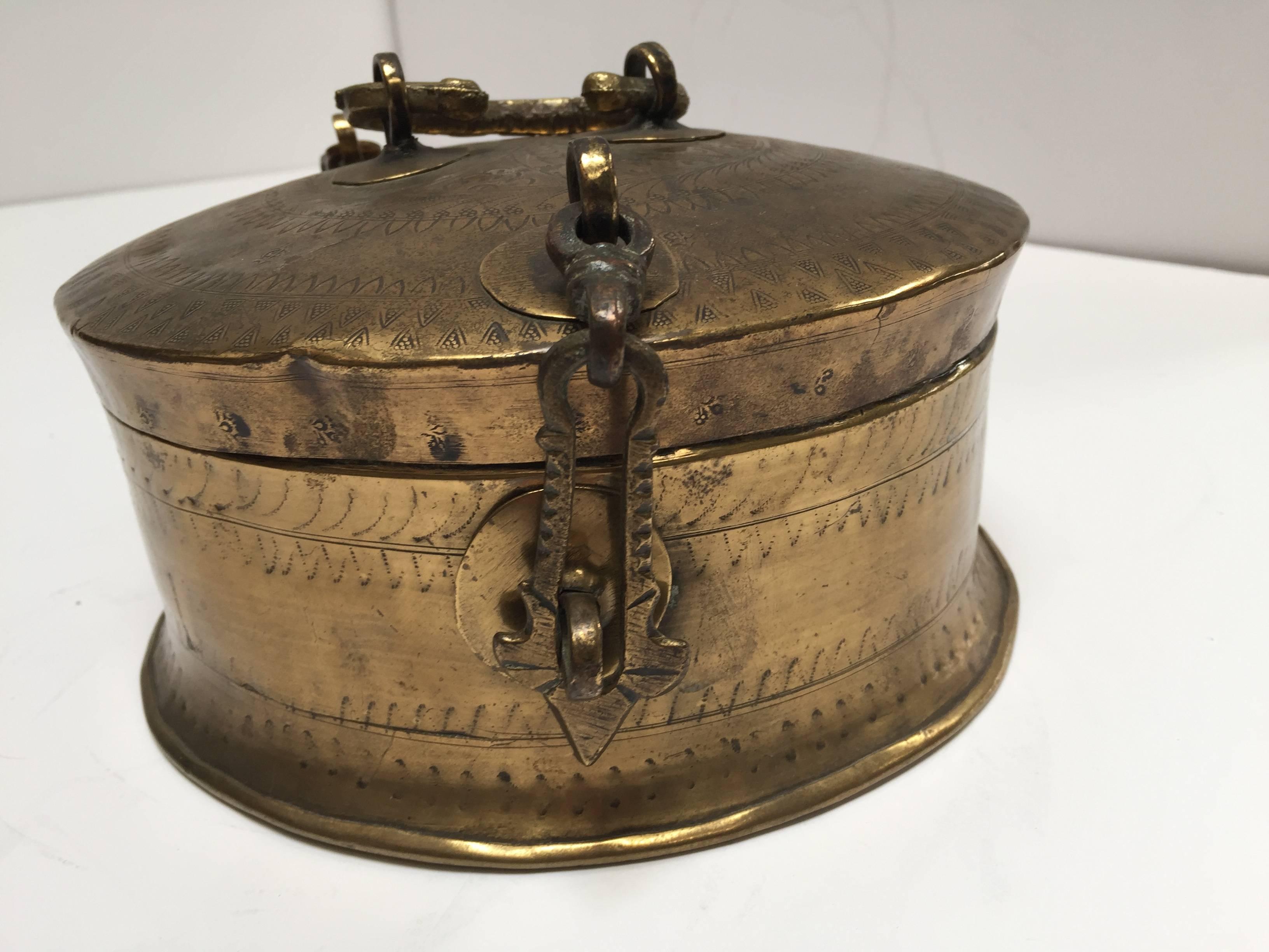 Anglo Indian Decorative Brass Lidded Tea Caddy 1