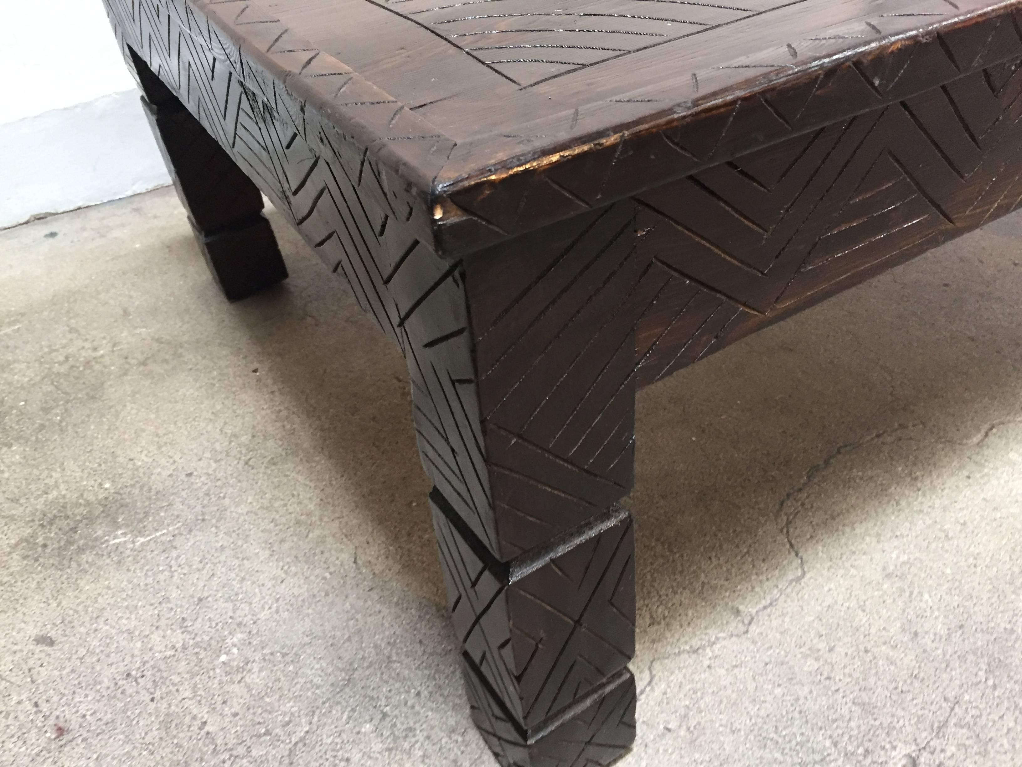 20th Century Moroccan Berber Table with Carved Tribal African Designs For Sale