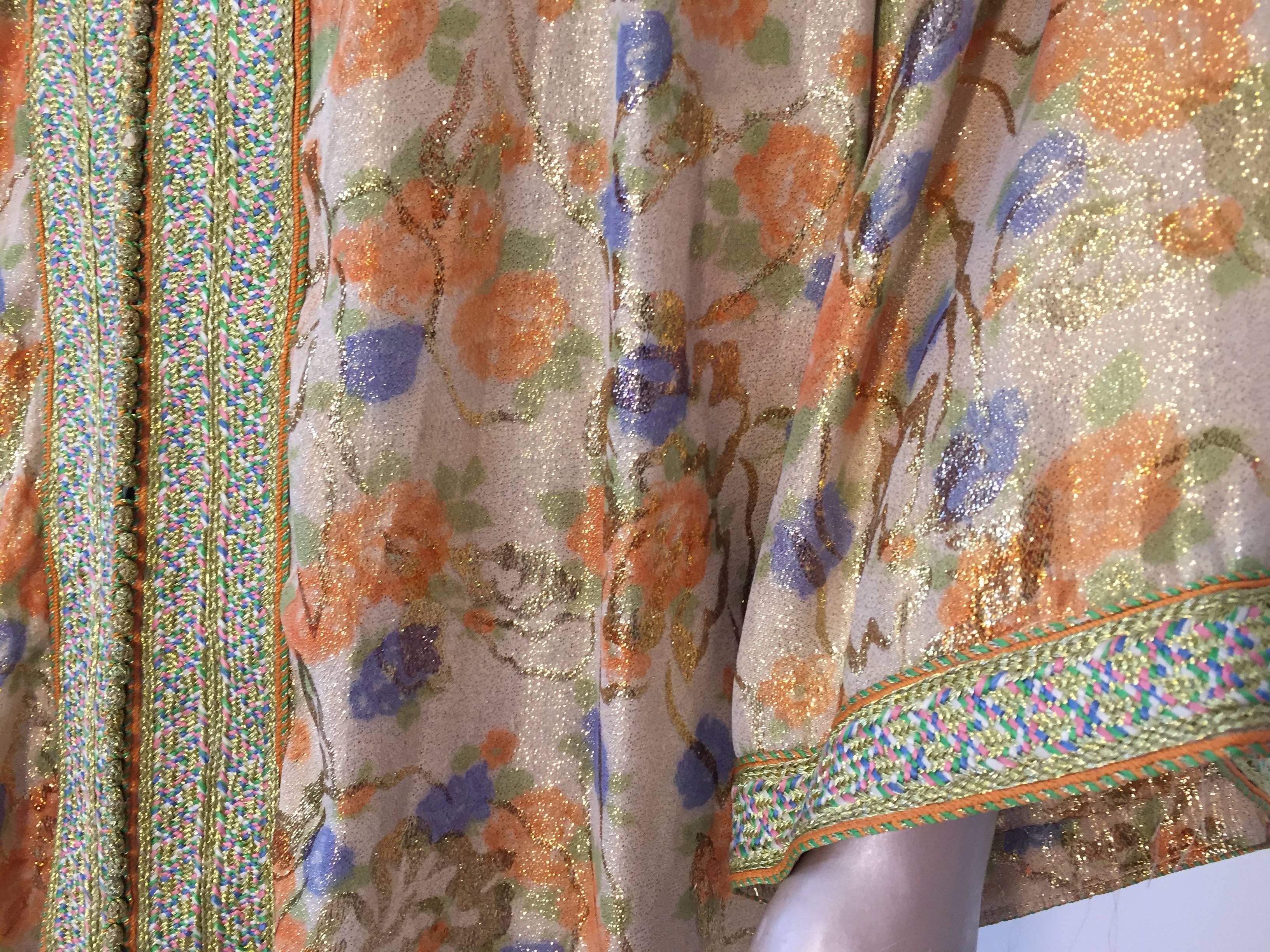 Marokkanisches geblümtes Kaftan-Maxikleid aus Brokat im Zustand „Gut“ im Angebot in North Hollywood, CA