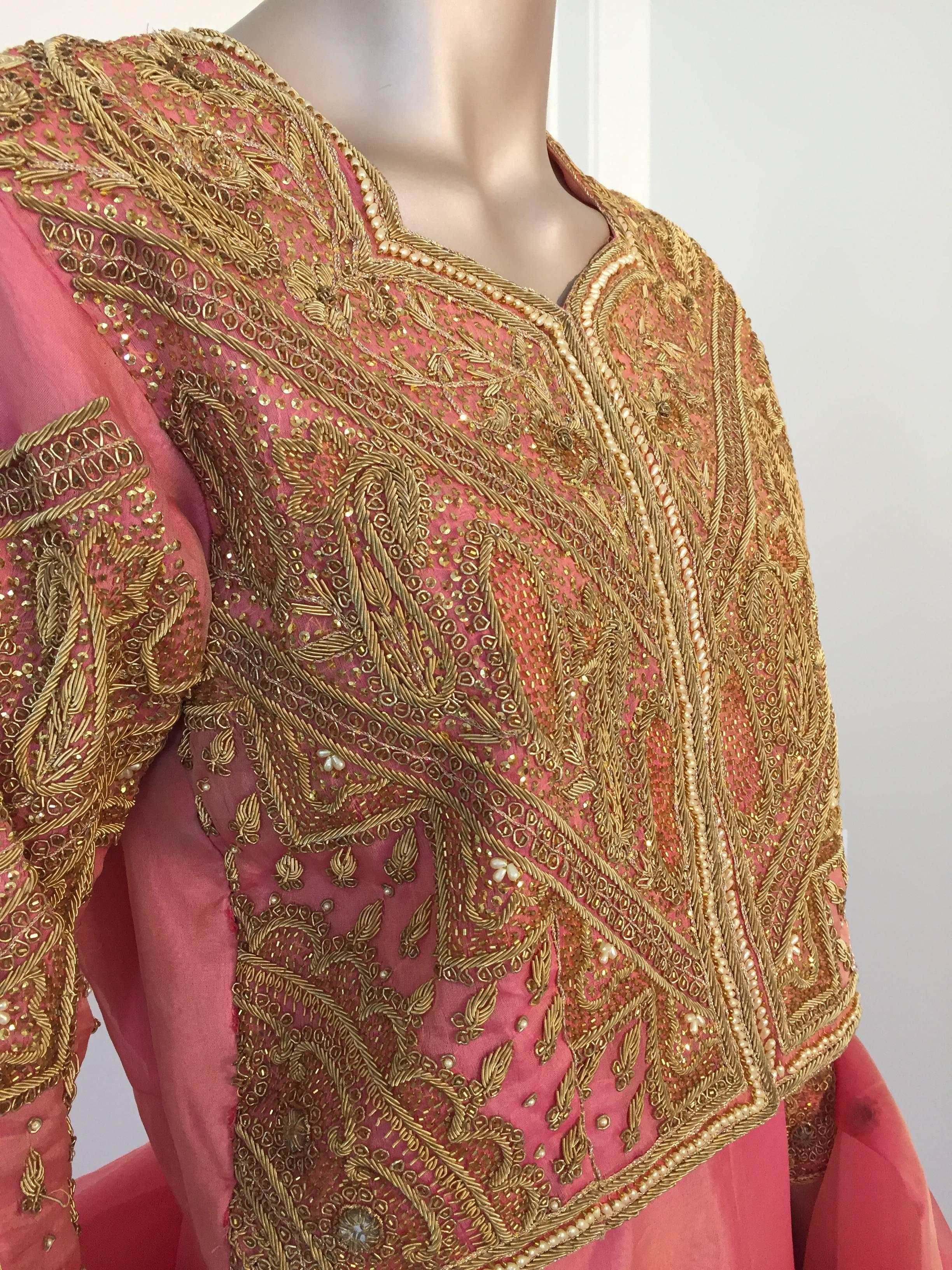 Embroidered Pink and Gold Silk Evening 3 Pieces Gown Vest and Skirt and Shawl For Sale 4