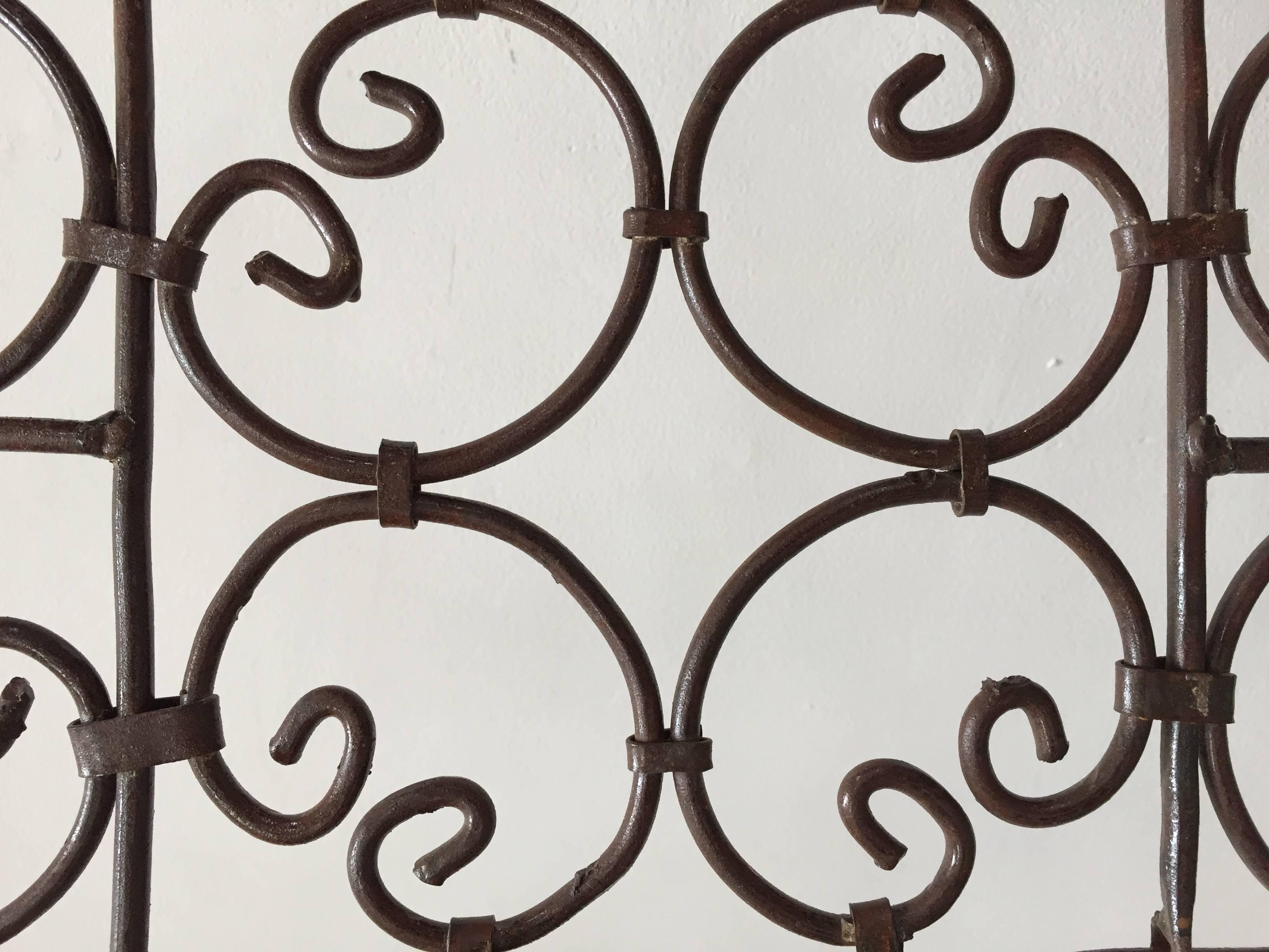 Hand-Crafted Hand-Forged Iron Three Panels Folding Moorish Screen For Sale