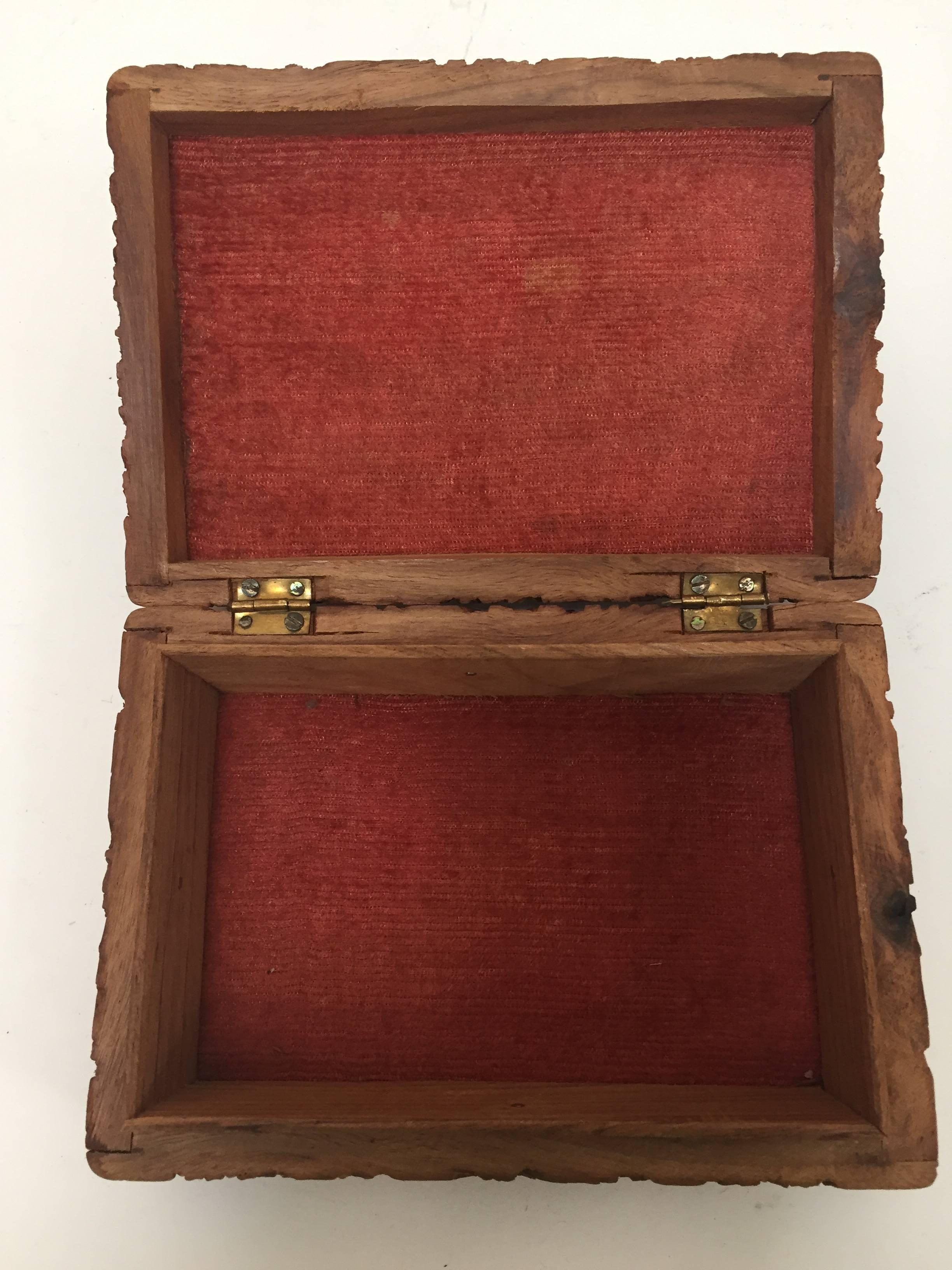 Sandalwood Anglo Raj Hand-Carved Decorative Jewelry Box For Sale