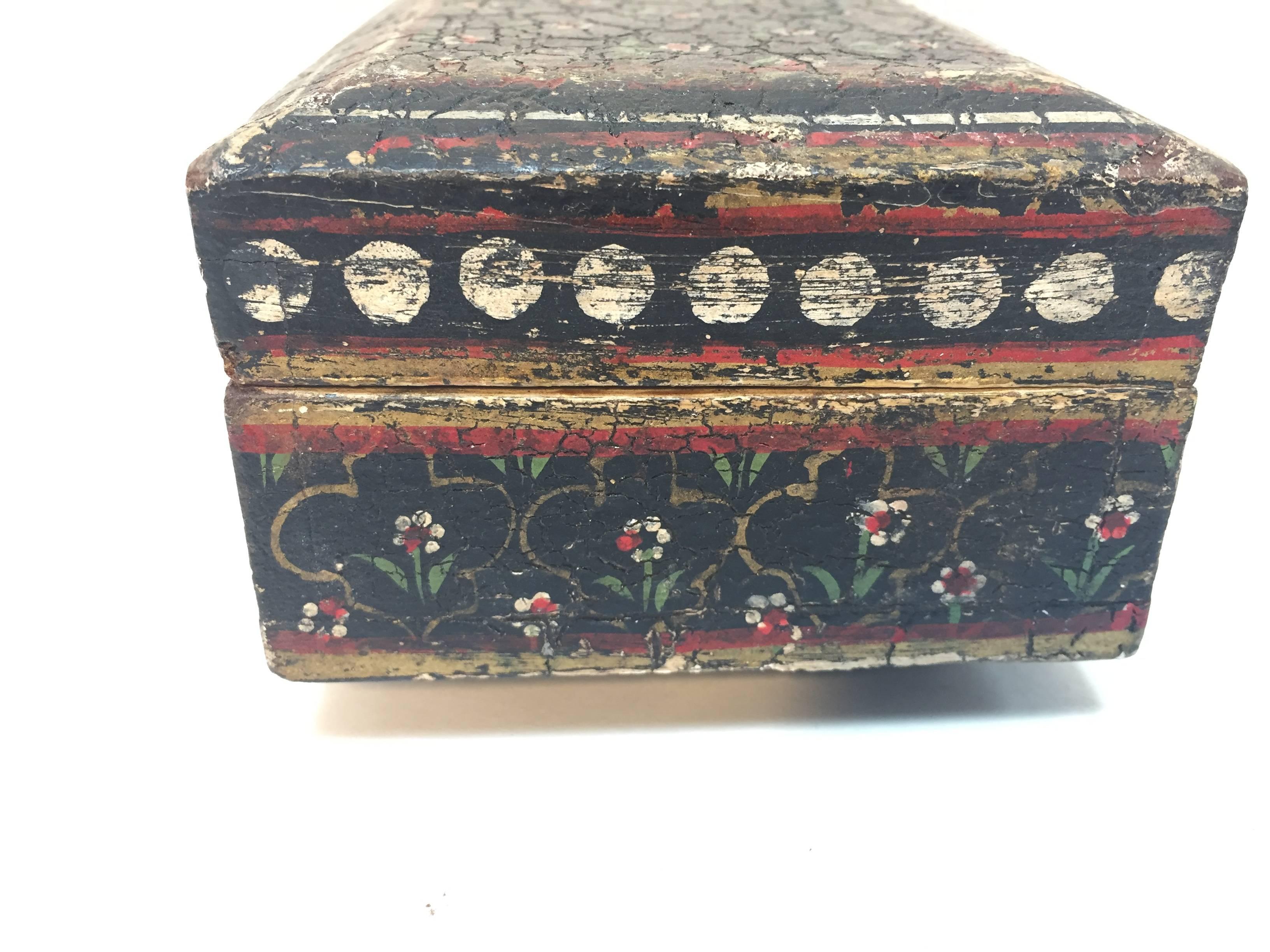Hand-Crafted Rajhastani Hand-Painted Decorative Footed Tea Box