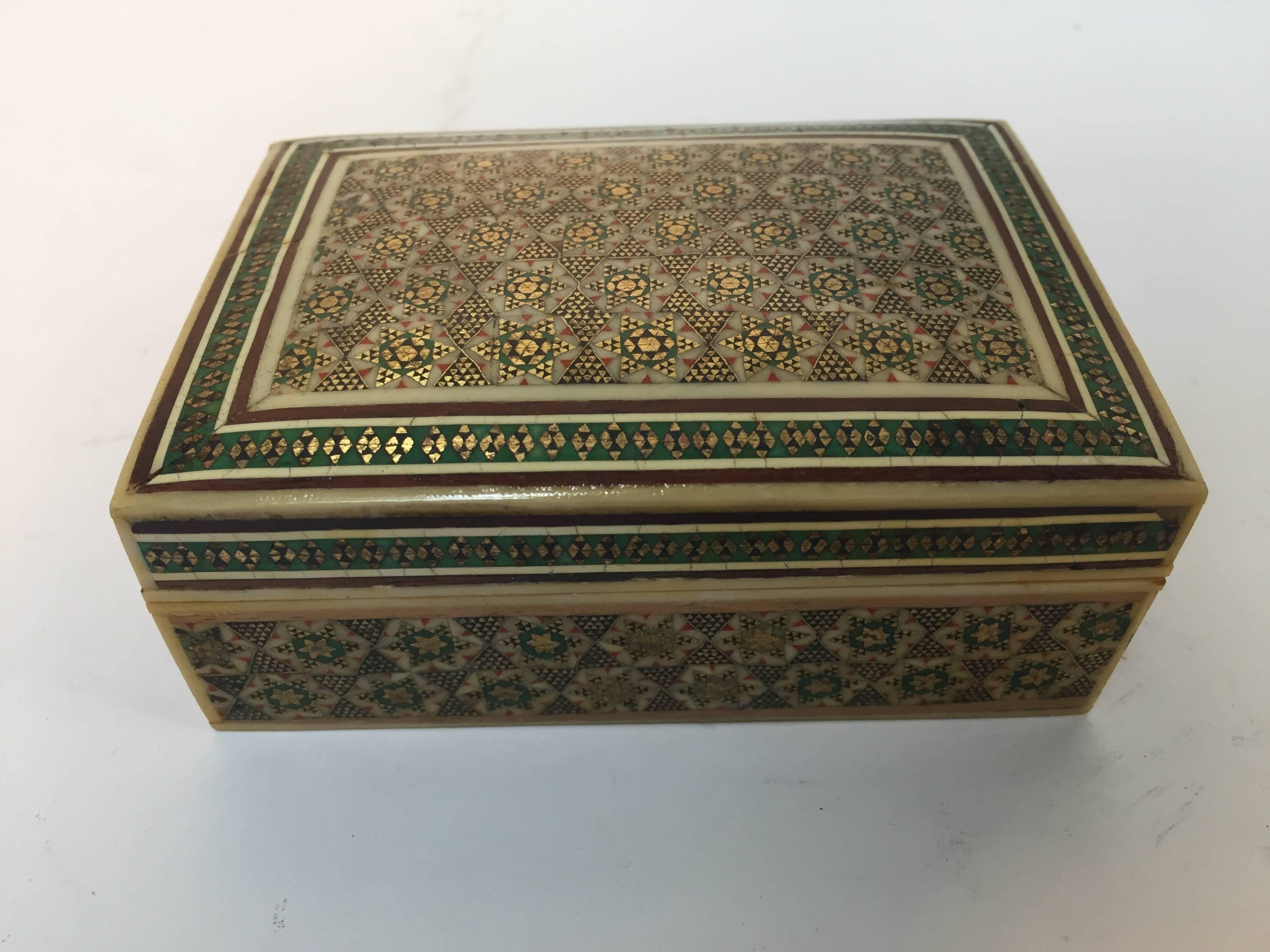 Indian Indo Persian Sadeli Micro Mosaic Bone Inlaid Decorative Box