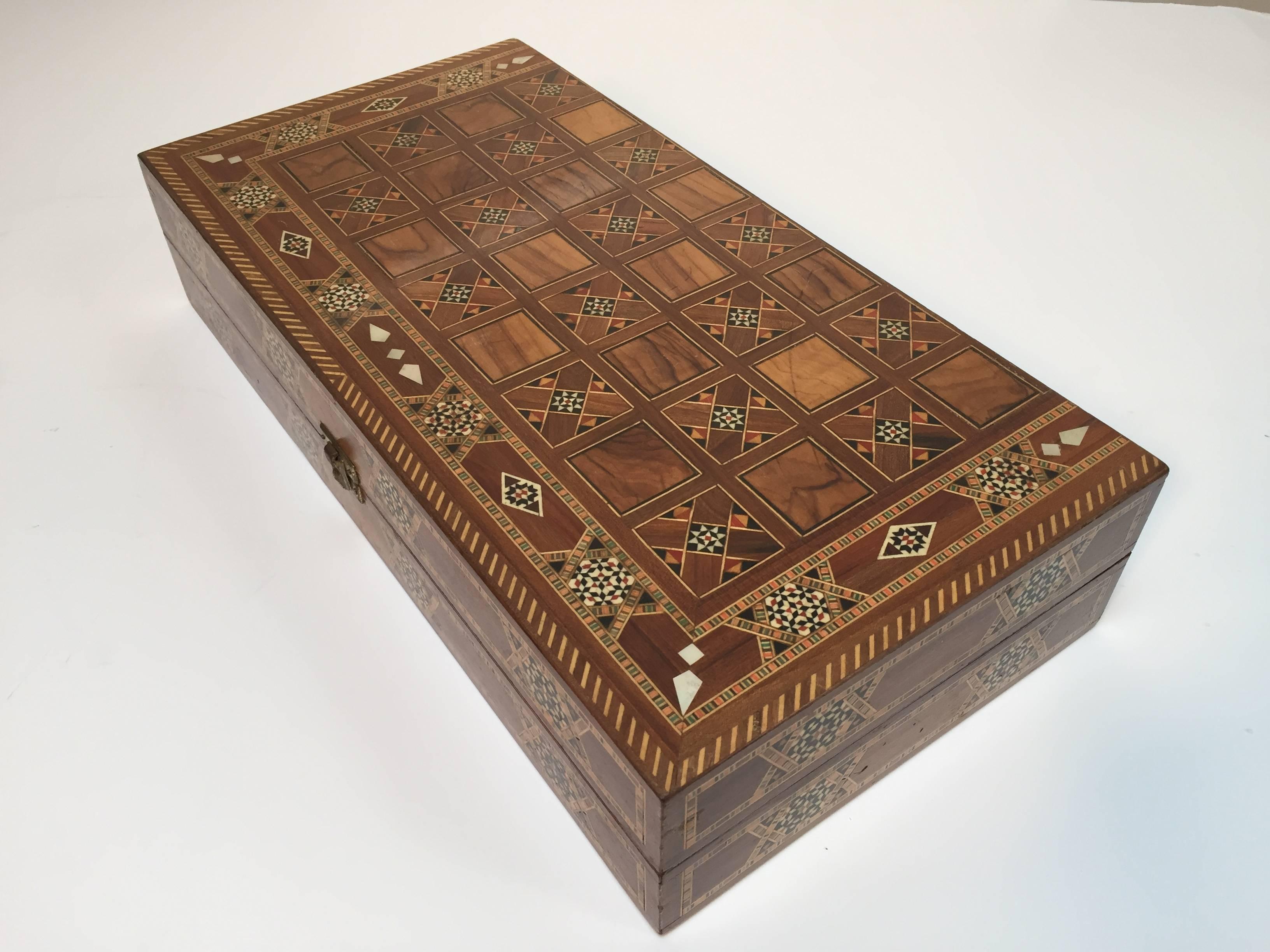 backgammon box