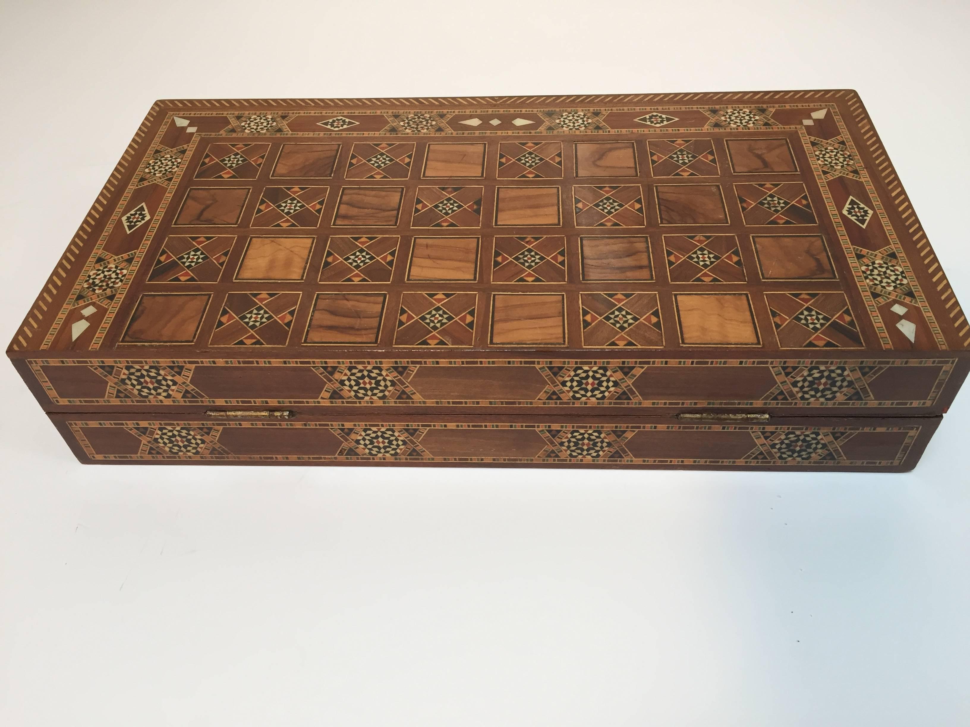Mosaic Syrian Backgammon and Chess Wooden Inlaid Marquetry Box Game In Good Condition In North Hollywood, CA