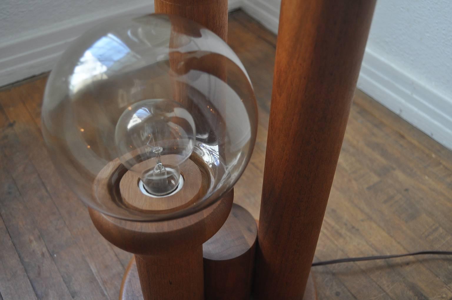 20th Century 1970s Wood and Glass Table Lamp For Sale