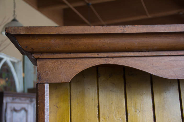 19th Century Irish Pine Dresser im Zustand „Gut“ in Calgary, Alberta