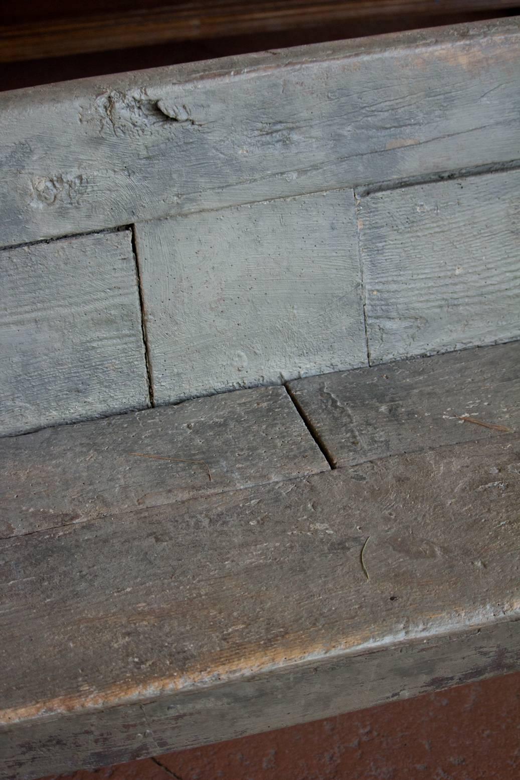 Rare 18th Century Catalan Bench In Good Condition In Calgary, Alberta