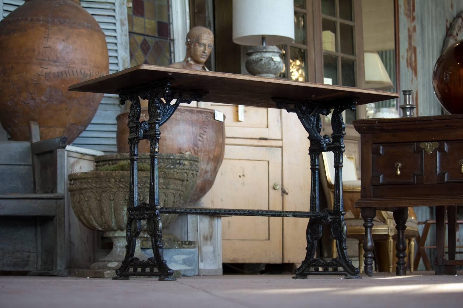 Victorian Early 20th Century Pub Table