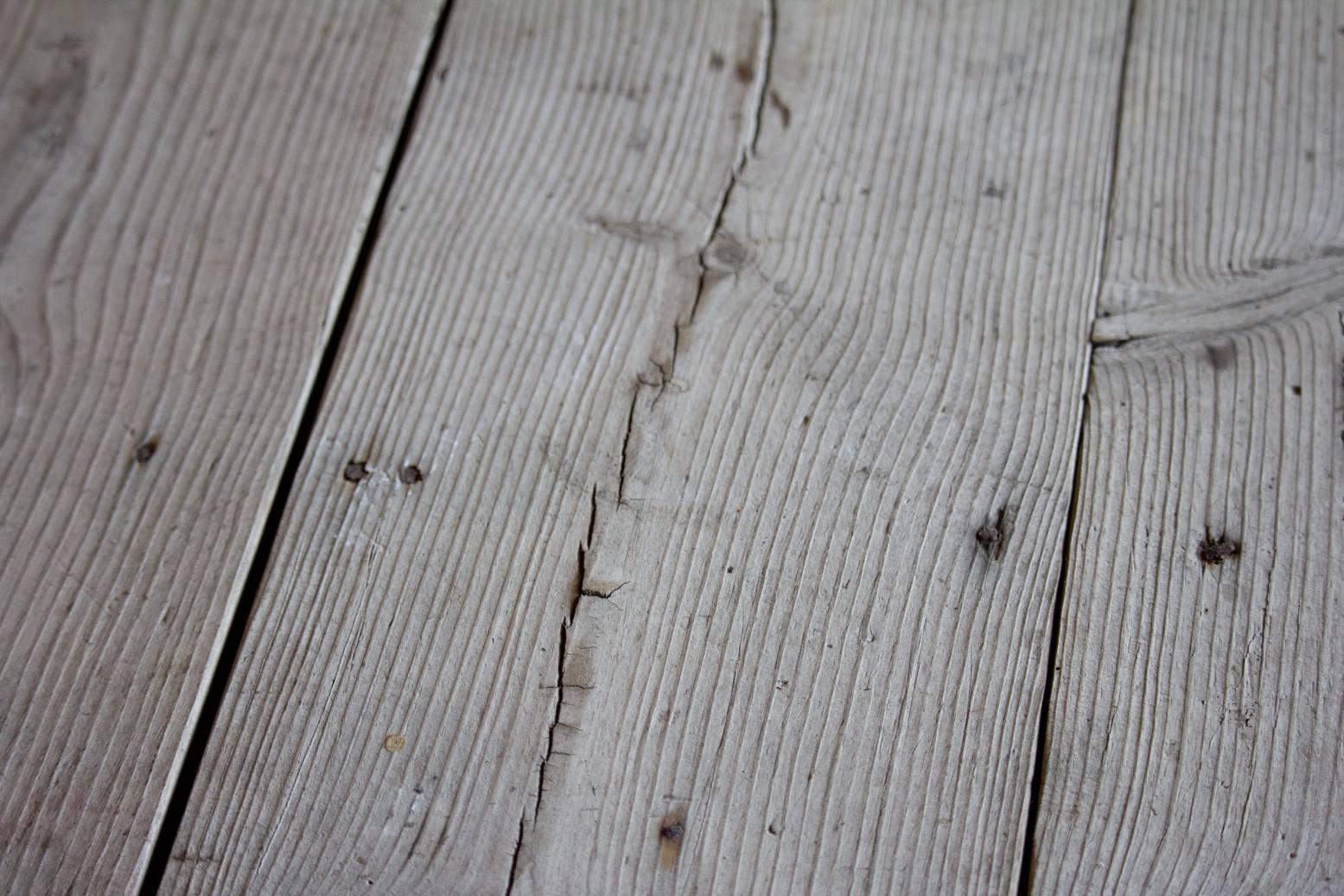 Wood Antique French Farmhouse Tripod Table