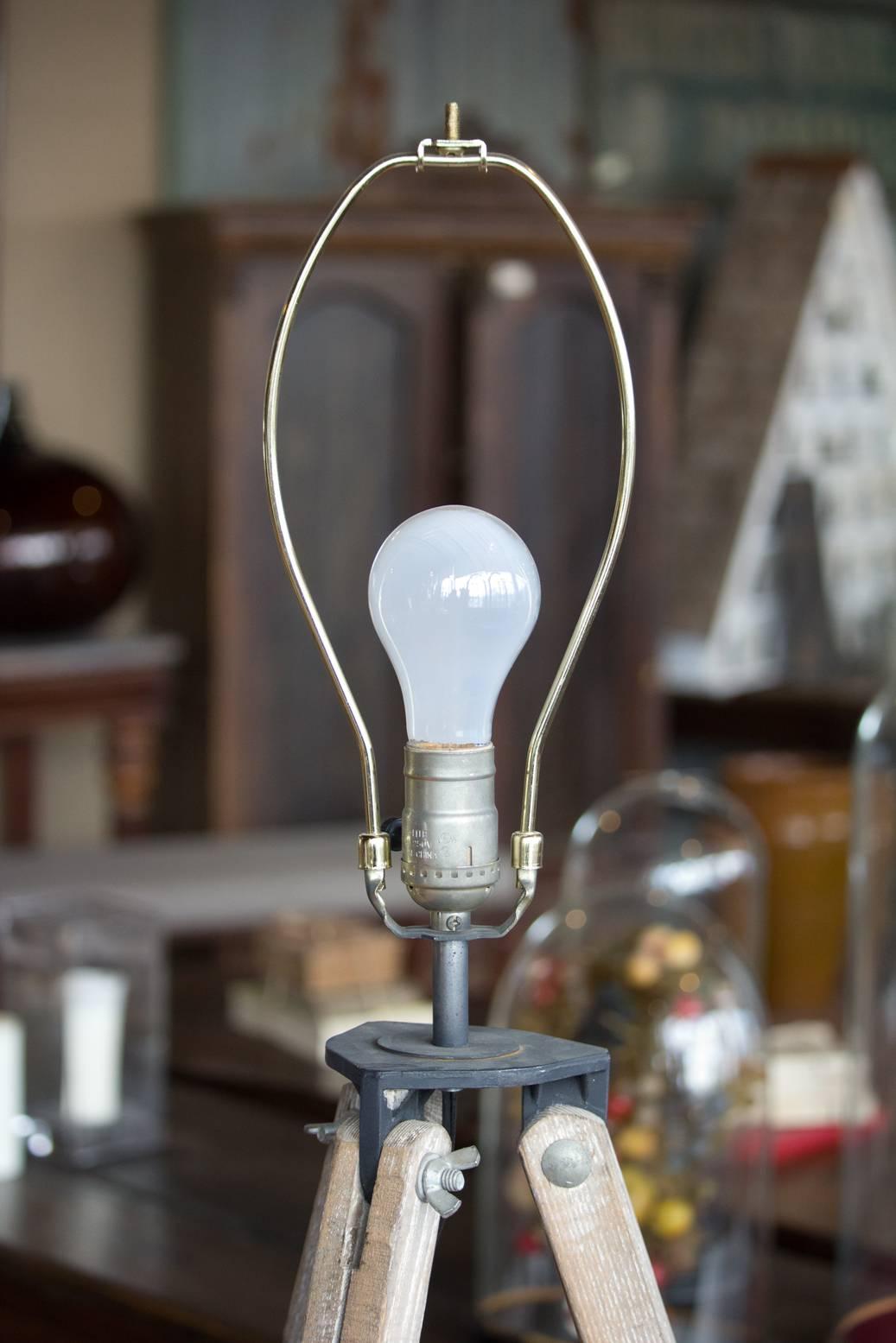 Vintage Tripod Lamp 2