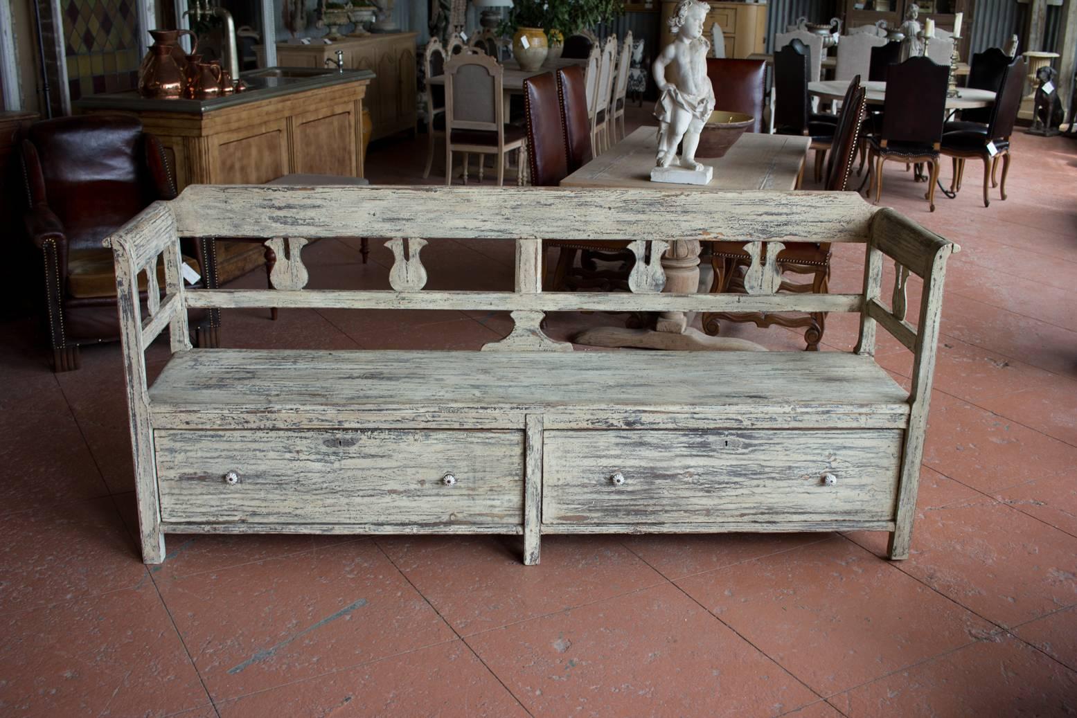 Antique Stripped Back Bench In Good Condition In Calgary, Alberta