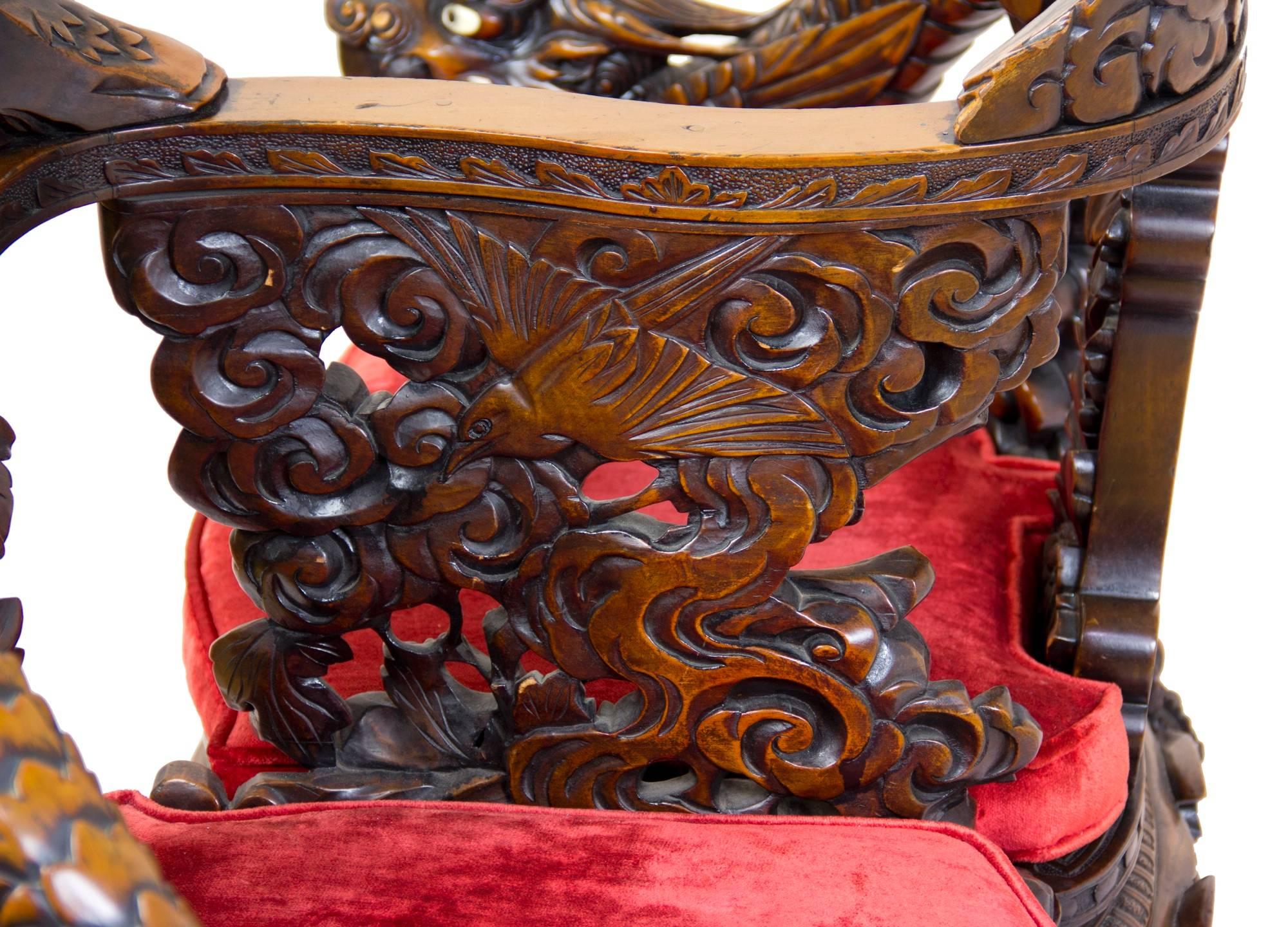 Magnificent Carved Paduk Tête-à-Tête, Second Half of 19th Century, Japan For Sale 4