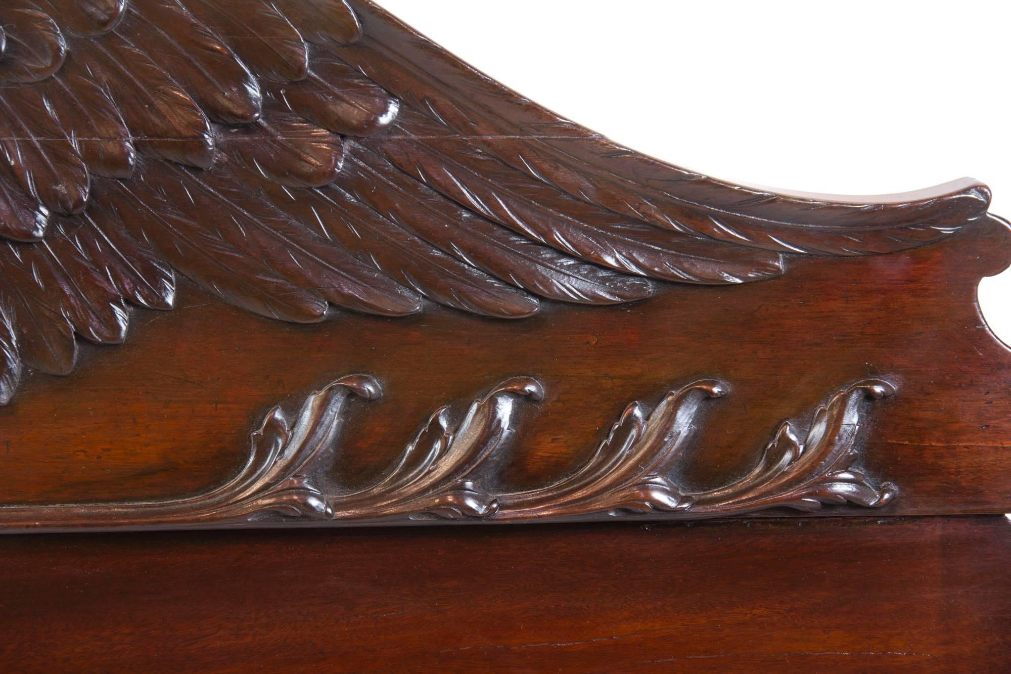 American Grand Mahogany Classical Bed with Eagle Headboard, Southern, circa 1830-1840 For Sale