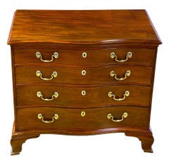 Mahogany Serpentine Chest of Drawers, Newport, circa 1780