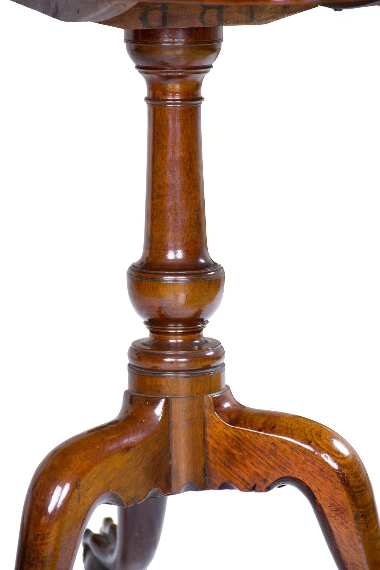 Chippendale Mahogany Serpentine Tilt-Top Tea Table, MA, circa 1770-1780 In Excellent Condition In Providence, RI
