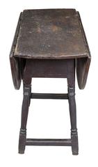 Rare Tulip Poplar Butterfly Table in Original Surface, New York, circa 1730