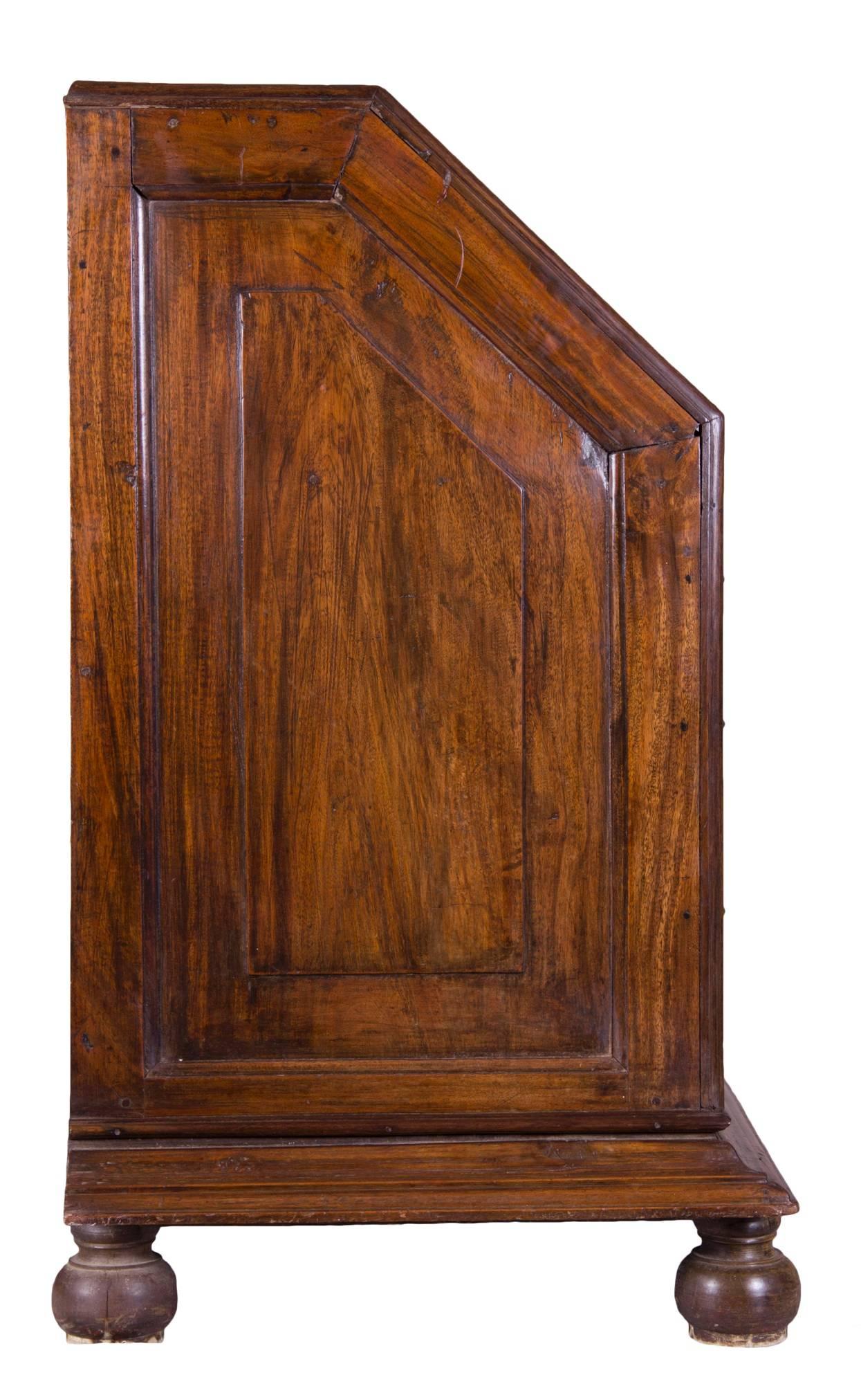 Important Paneled Block-Front Paduk Wood Fall-Front Desk, China For Sale 2