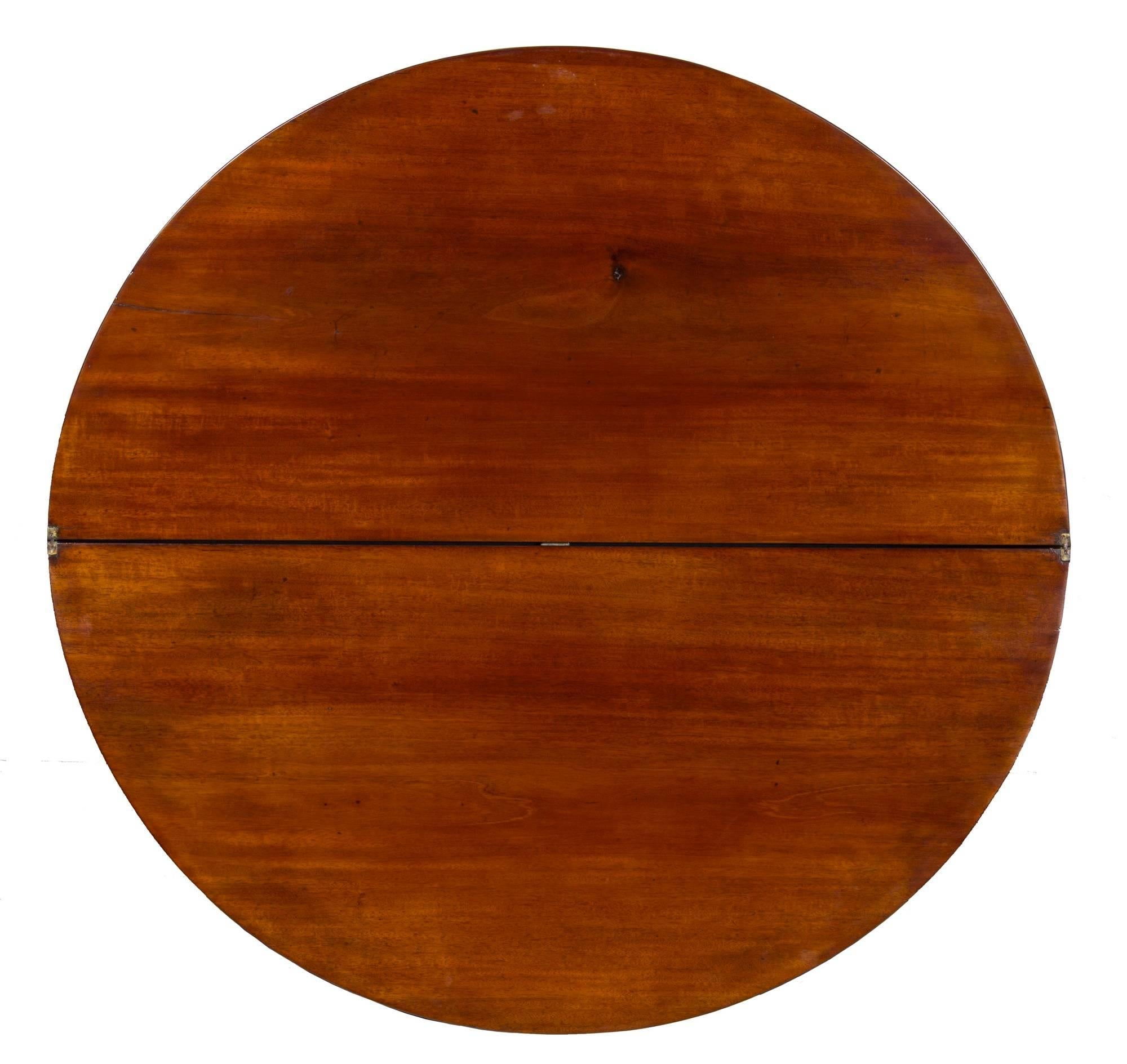 Inlay Inlaid Mahogany Hepplewhite Demi-Lune Card Table with Five Legs, Newport, RI For Sale