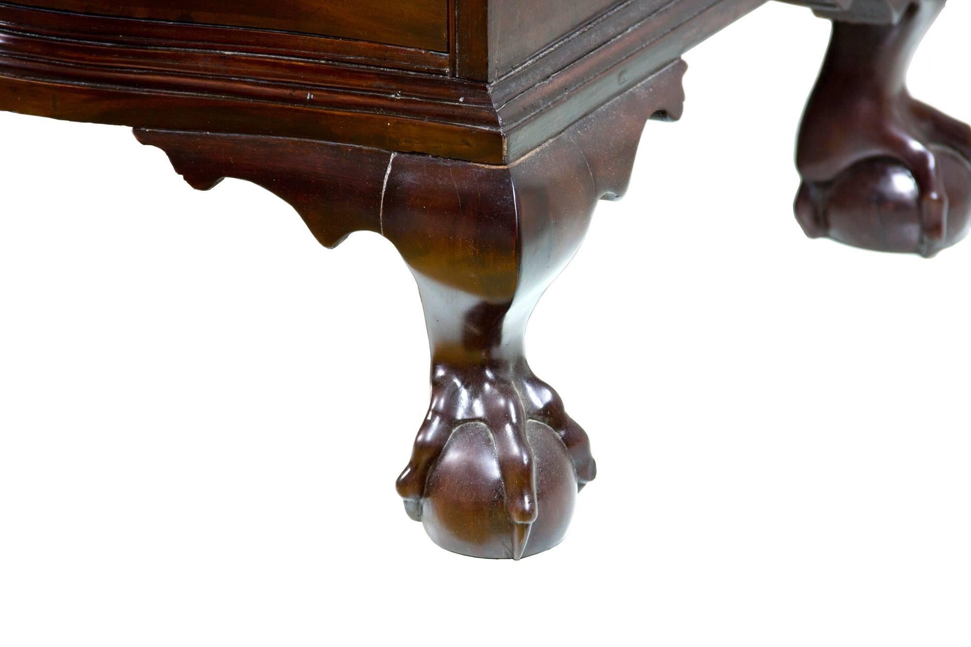 Chippendale Mahogany Desk with Amphitheater Interior, Boston, circa 1780 For Sale 1