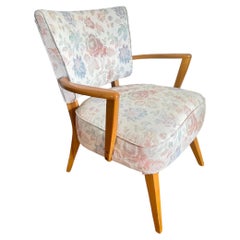 Vintage-Sessel im Mid-Century-Modern-Stil mit Blumenmuster auf dem Bezug