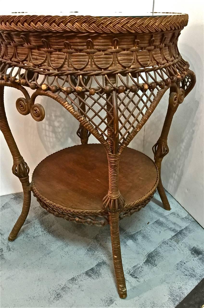 Heywood Wakefield Cane Table In Excellent Condition In Los Angeles, CA