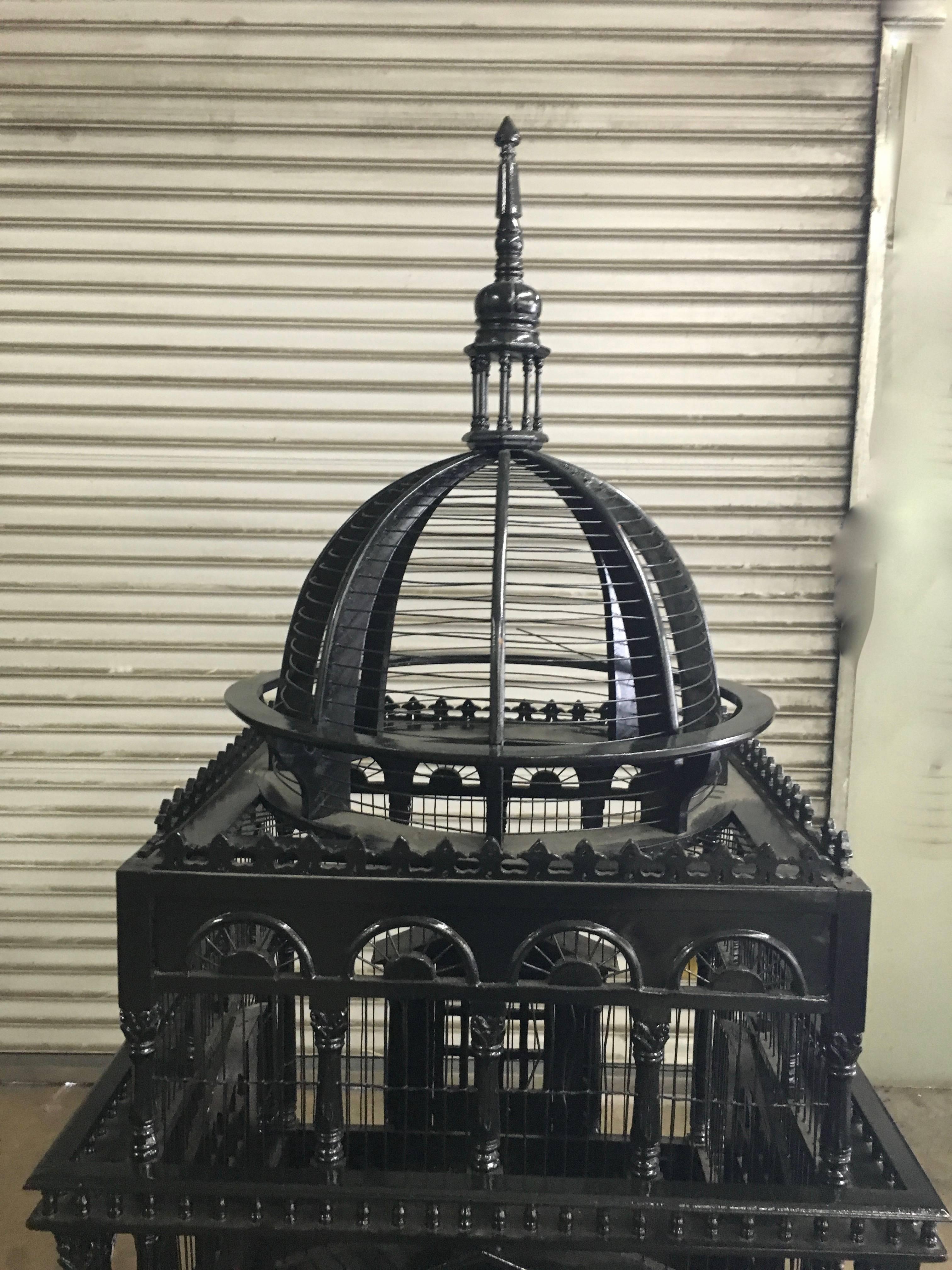 Early 20th Century English Bird Cage with Dome Top 1