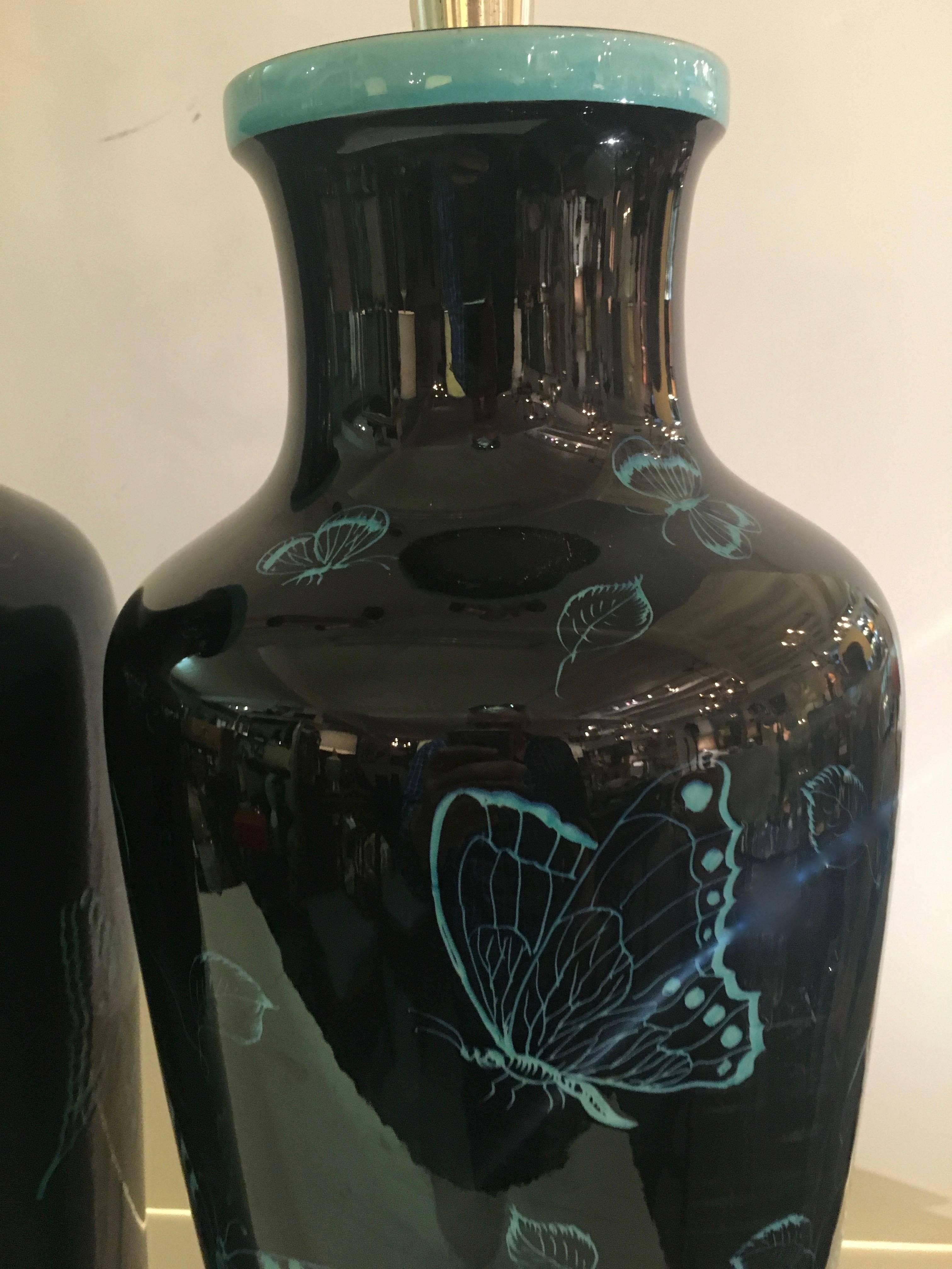 Pair of Japanese Black Mirror Glazed Lamps by Marbro In Excellent Condition In Los Angeles, CA