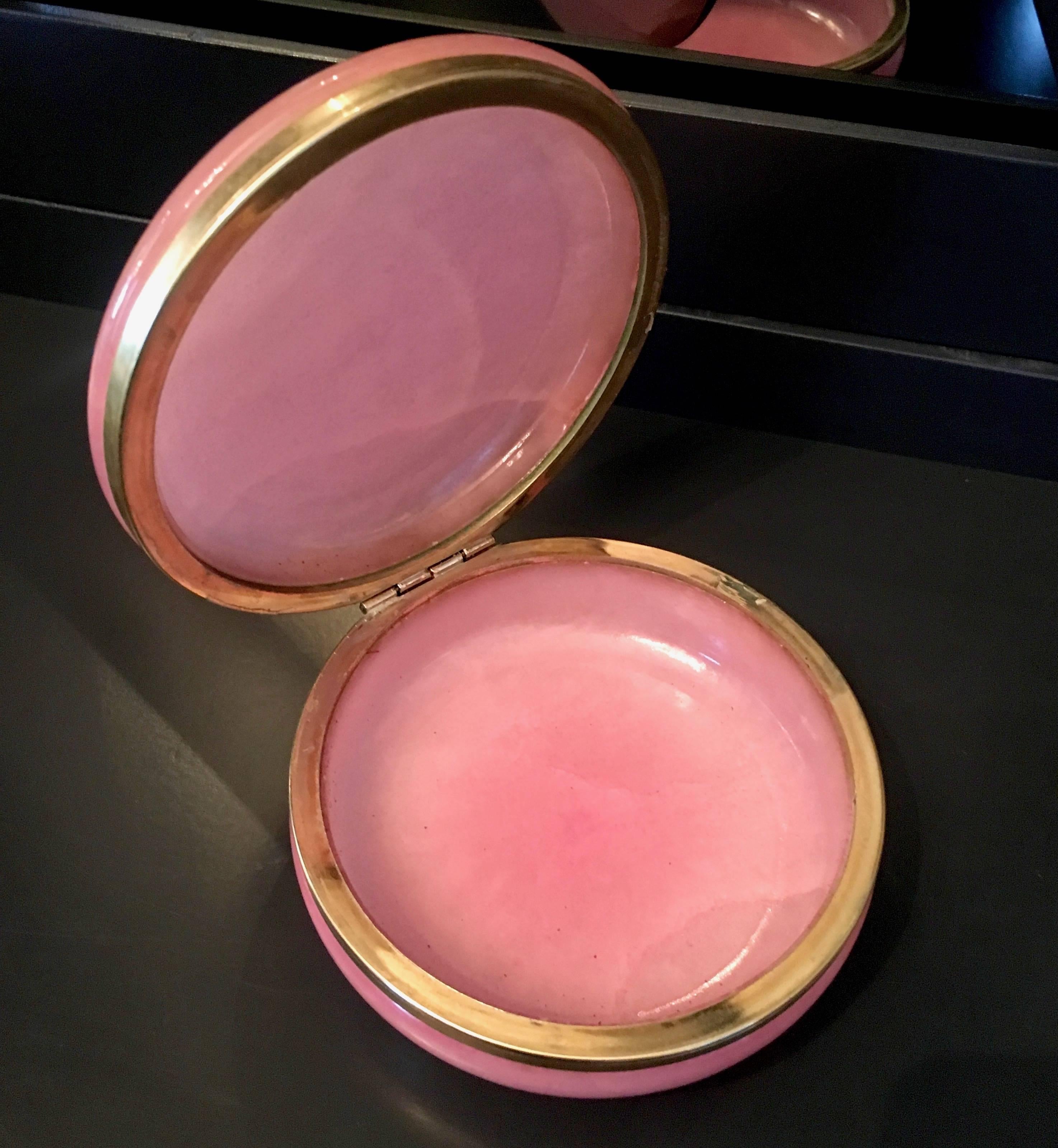 alabaster pink