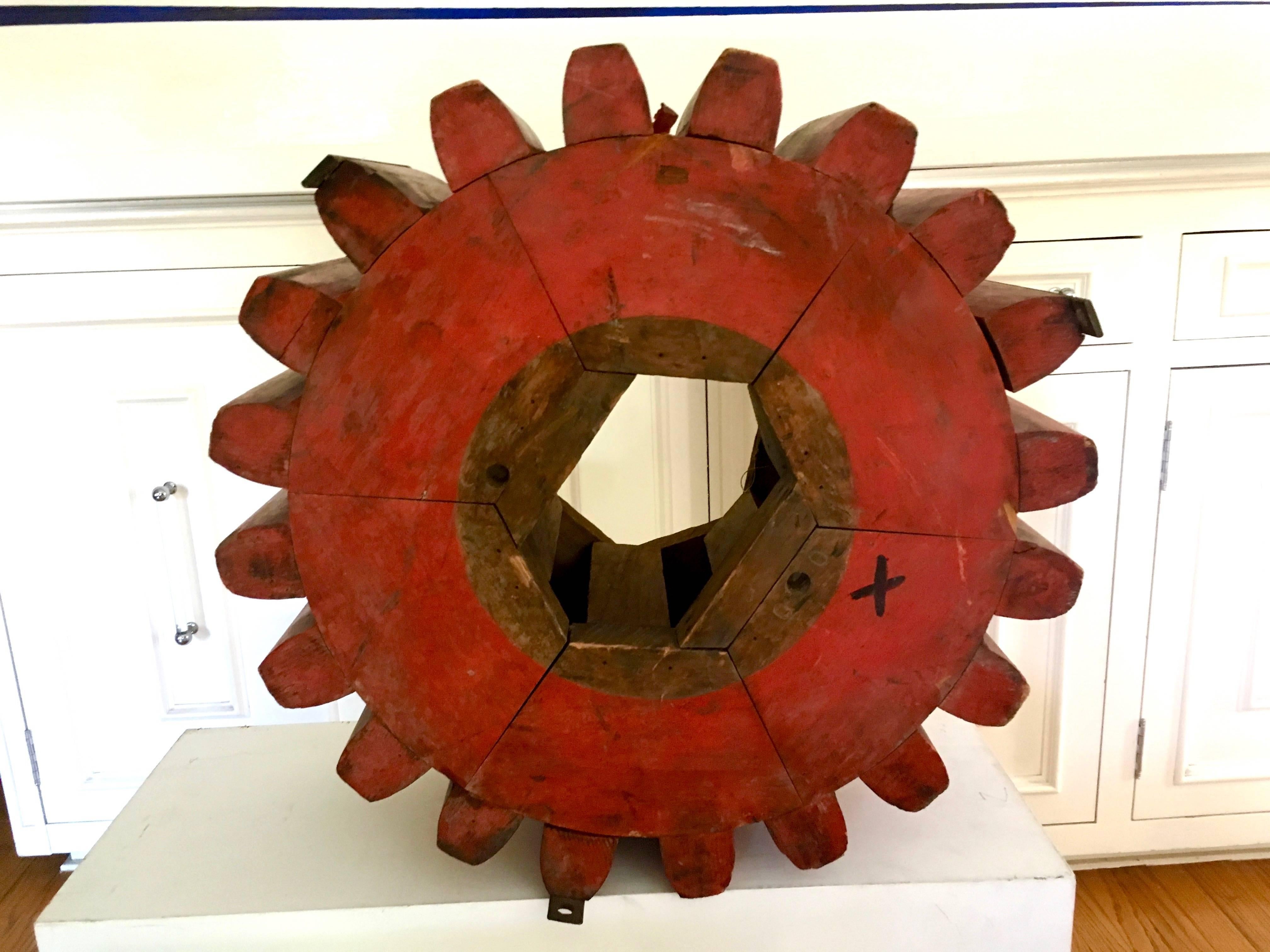 Monumental Architectural Industrial Wooden Gear Cog In Excellent Condition In Los Angeles, CA