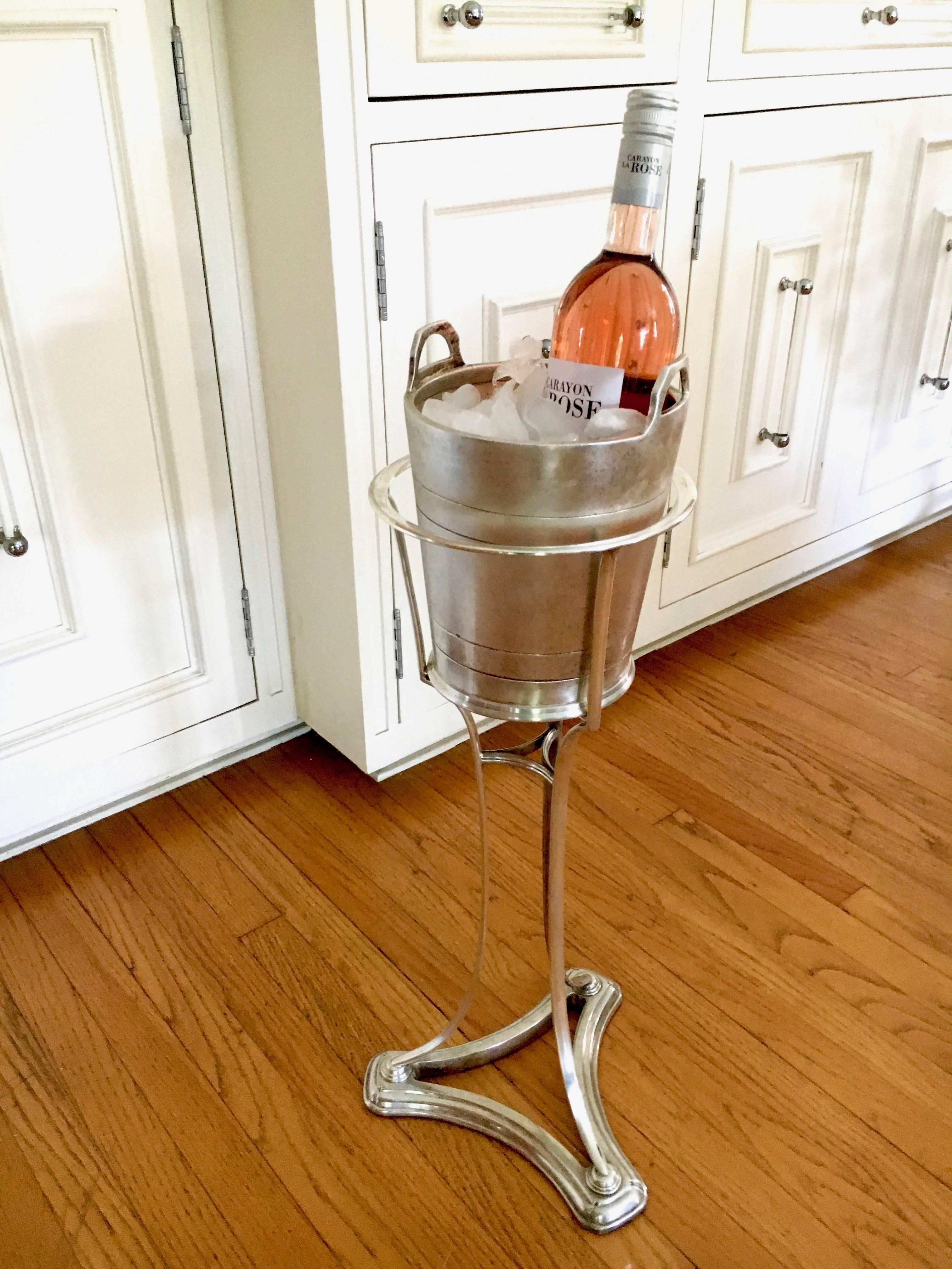 20th Century Silver Plate Ice Champagne Wine Bucket/cooler in Stand