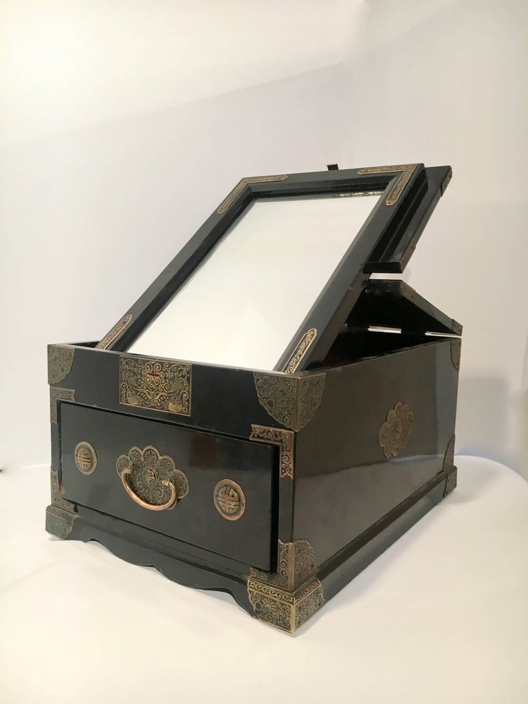 Chinese Cosmetic Chest Makeup Box with Mirror For Sale at 1stDibs
