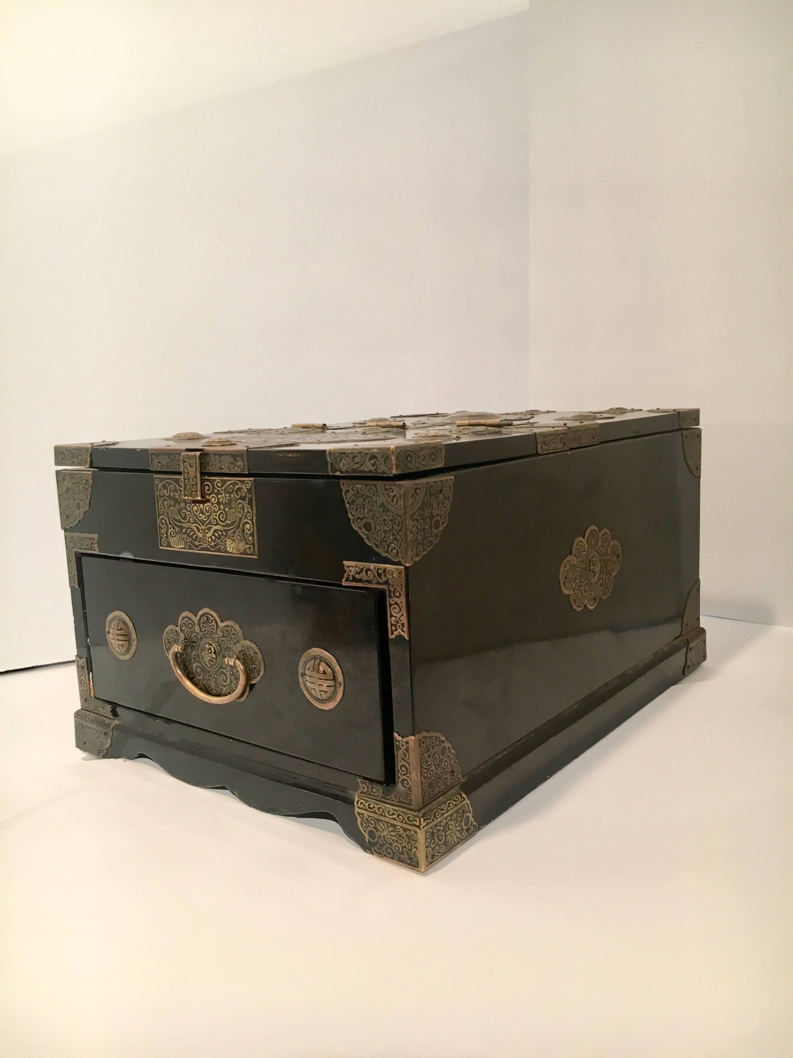 antique chinese jewelry box with mirror