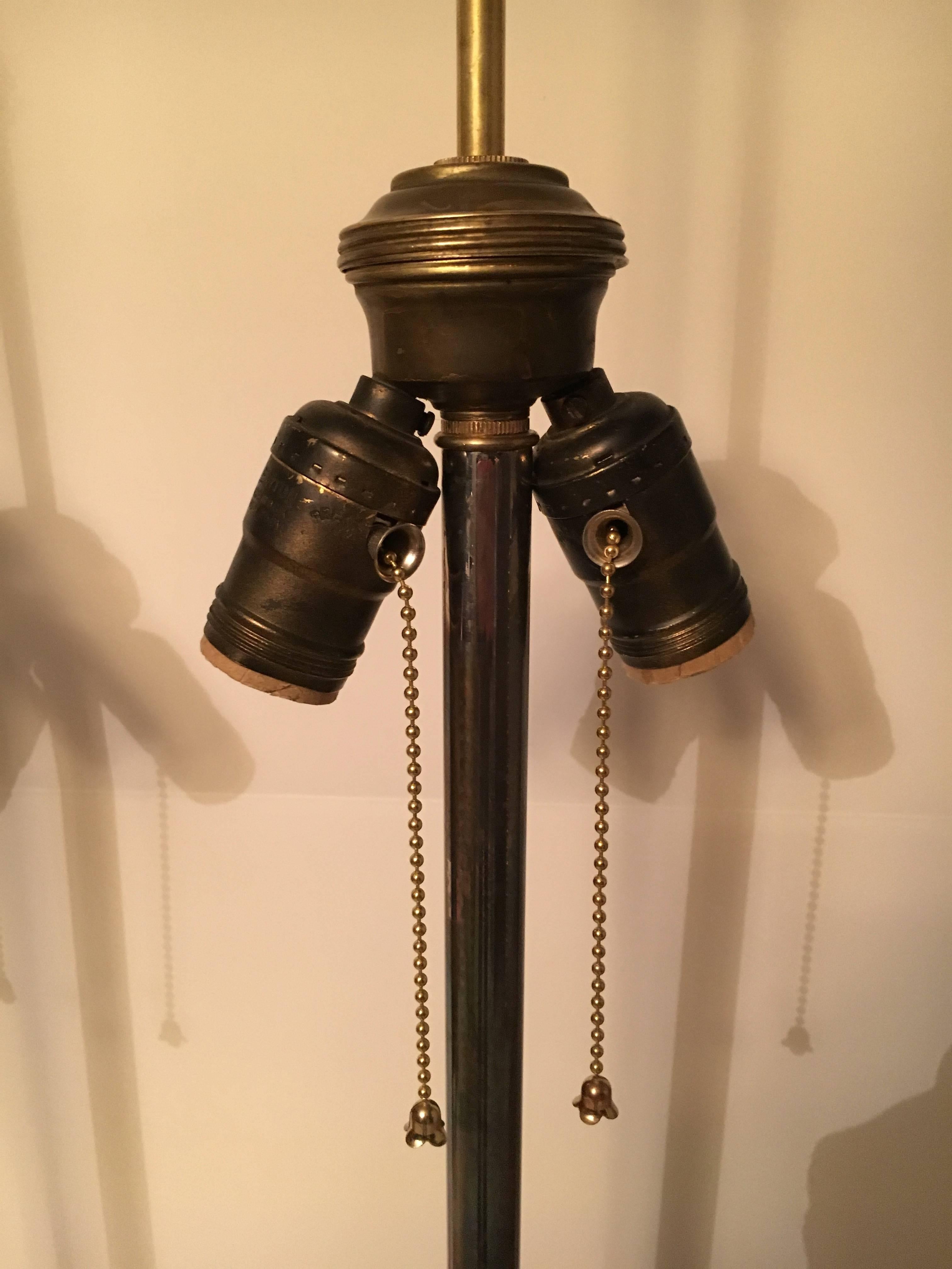 Pair of Marble Column Lamps on Gold Leaf Base In Good Condition In Los Angeles, CA