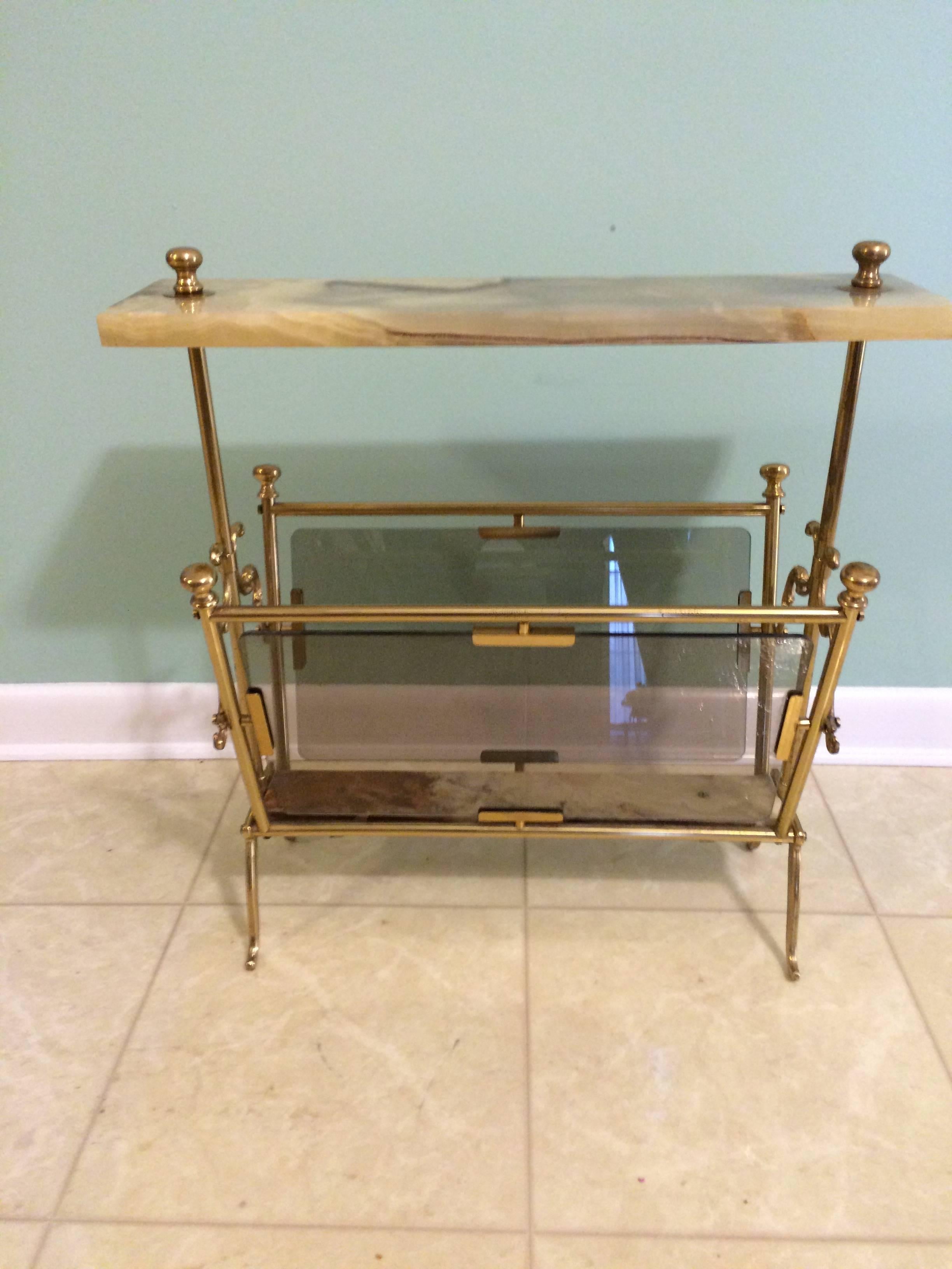 French Brass Magazine Rack with Marble Table In Excellent Condition In Los Angeles, CA