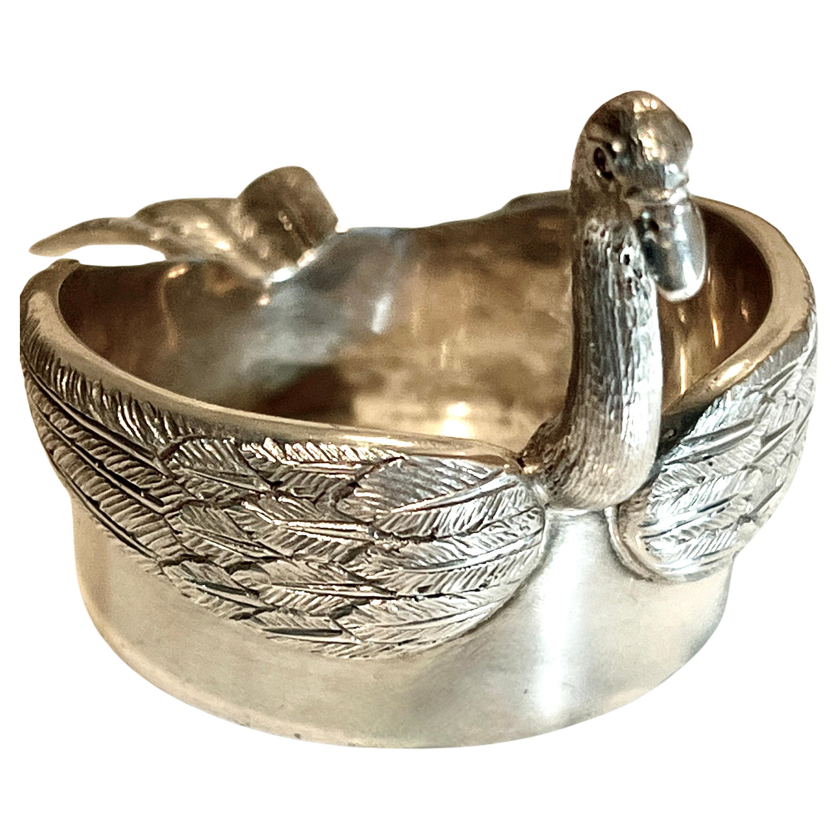 A Portuguese Mergulhao Hand Chased Silver Swan Ash Tray Salt Cellar Catch All