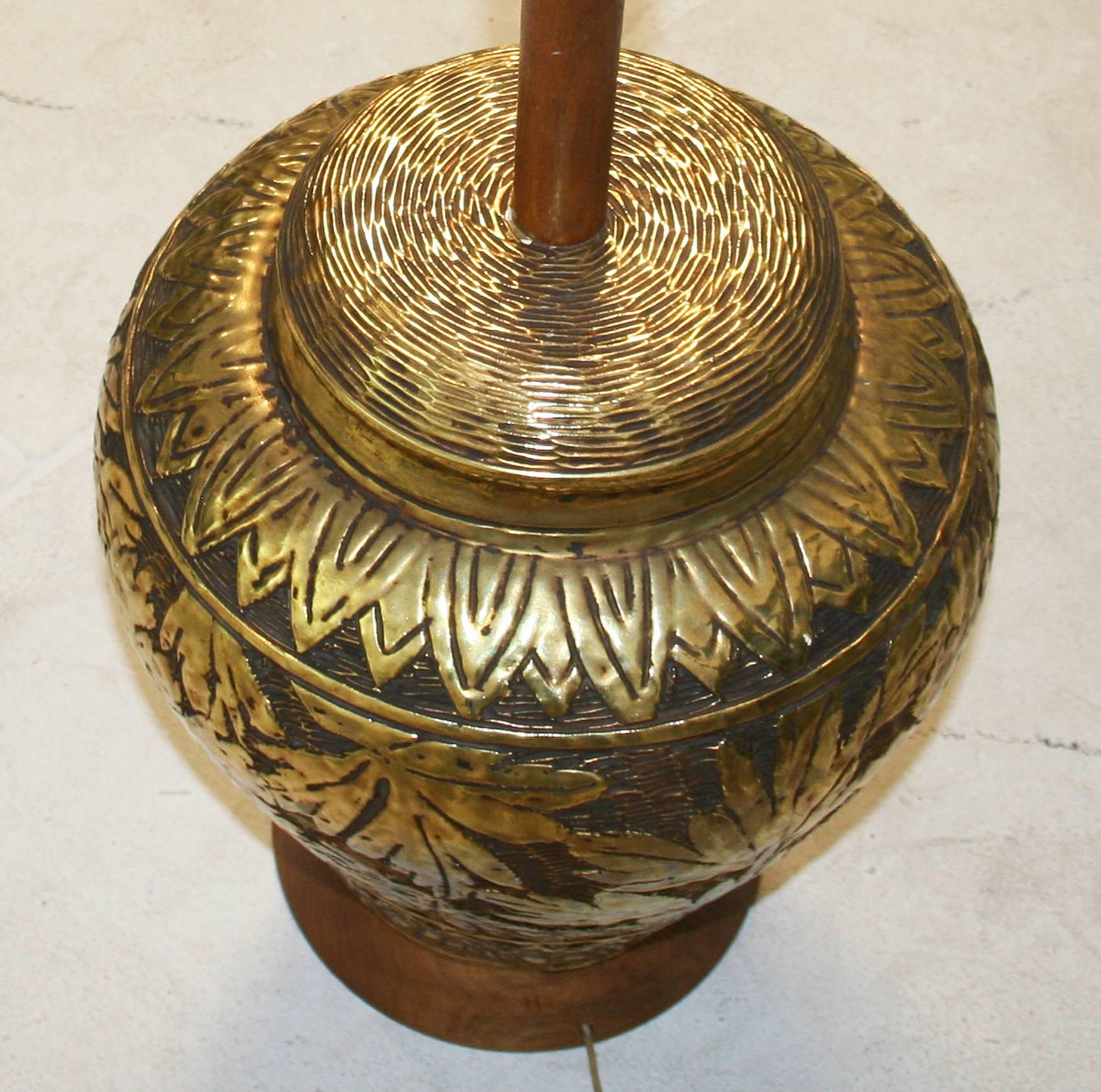 Ceramic Large Mid-Century Modern Gold Glazed Incised Lamp For Sale